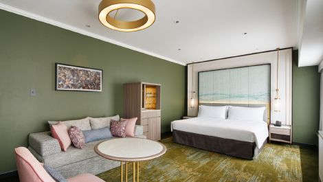 RIHGA Royal Hotel Osaka, Vignette Collection