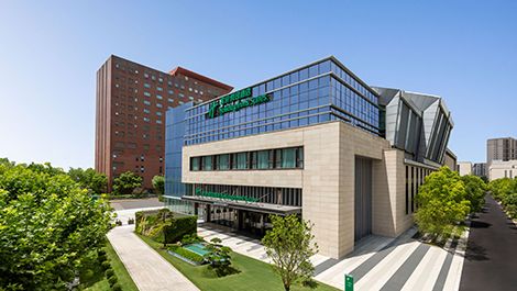 上海长风套房假日酒店