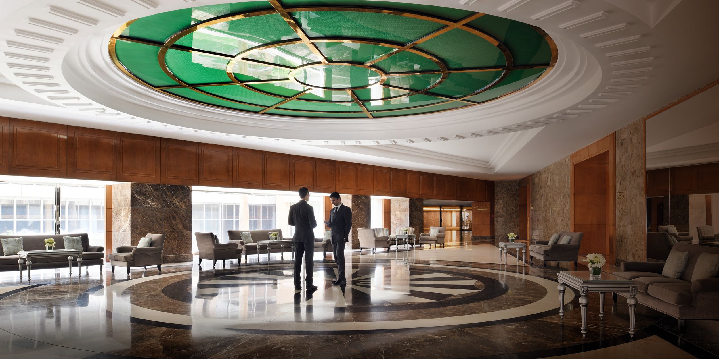 مجموعة من فنادق IHG التي توفّر قاعات اجتماعات