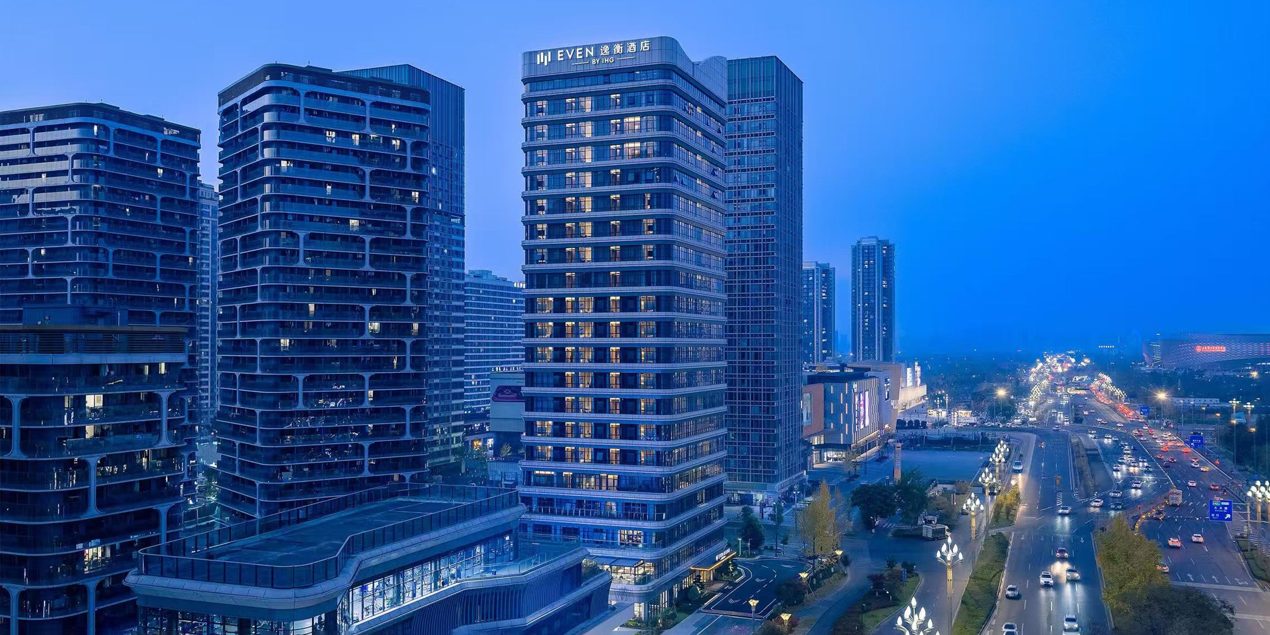 成都凤凰山逸衡酒店