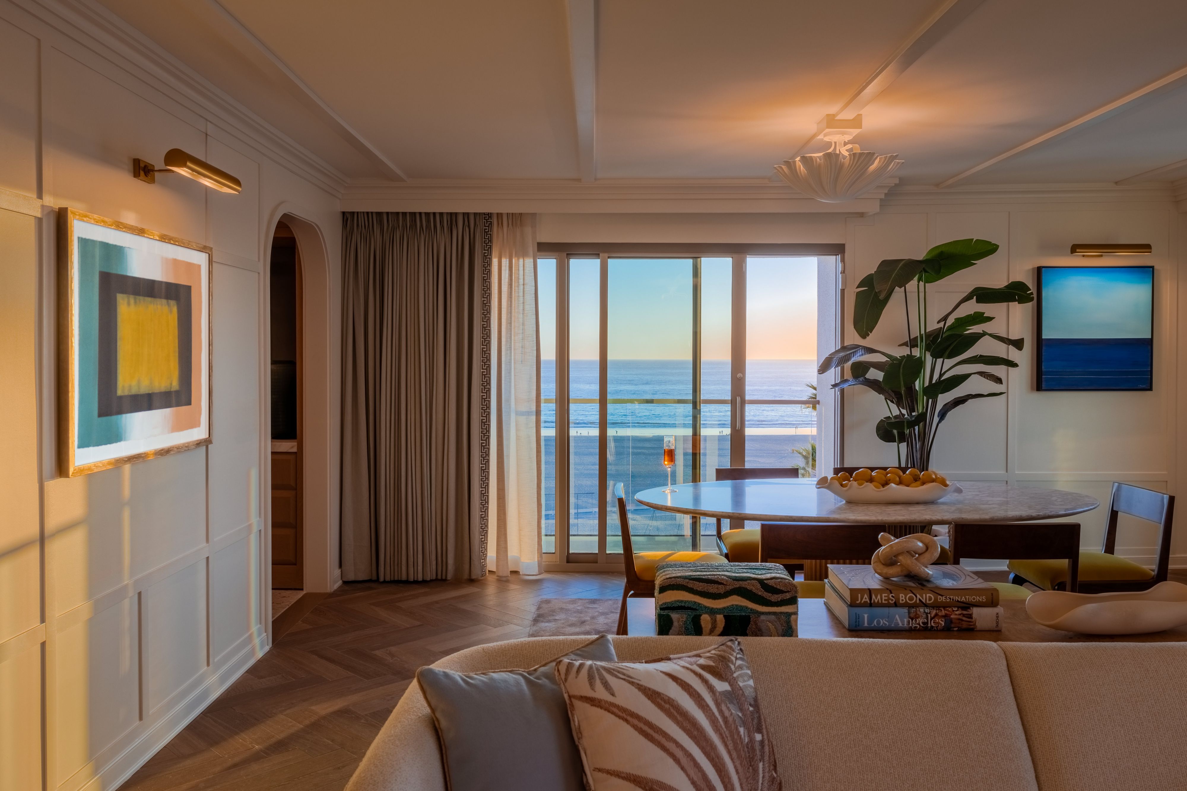 Regent Featured Room