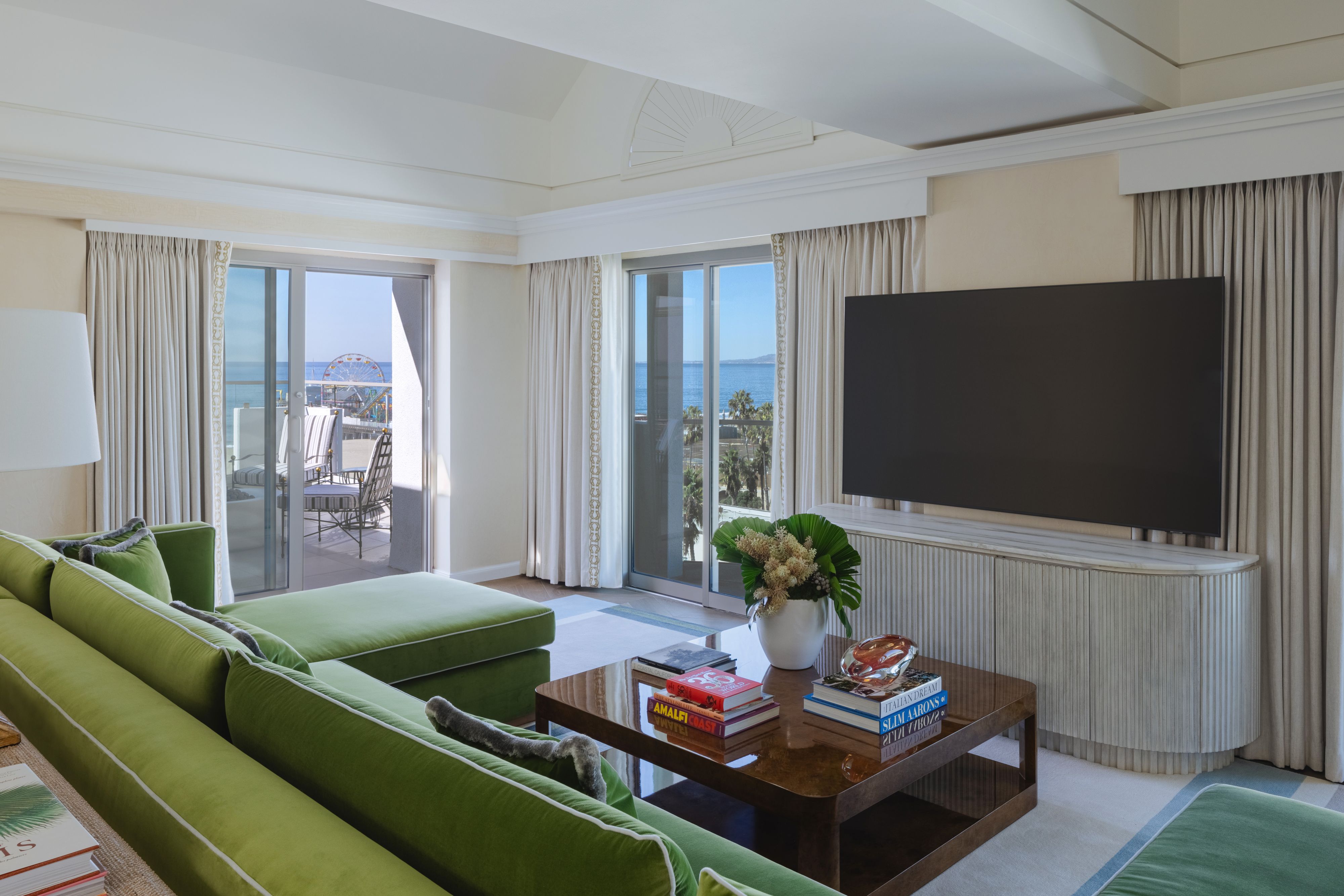 Regent Featured Room