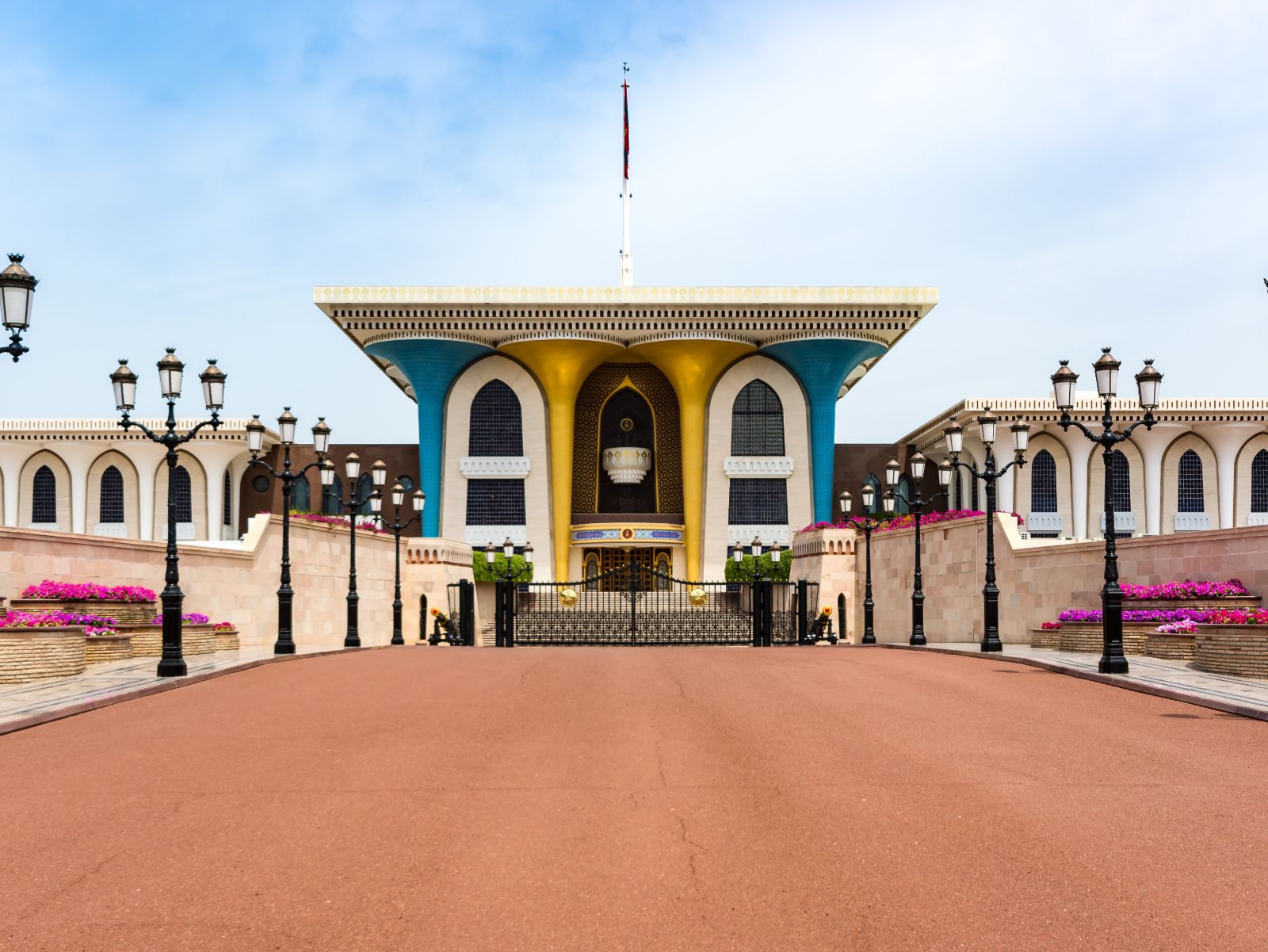 An iconic symbol of Oman’s royal heritage and architectural elegance