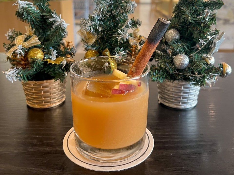 Holiday cocktail