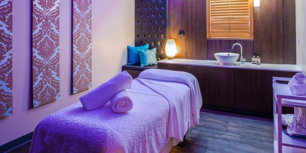 Villa Thalgo Day Spa, Crowne Plaza Hawkesbury Valley
