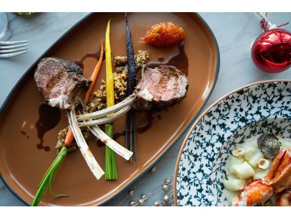 Christmas dinner plate