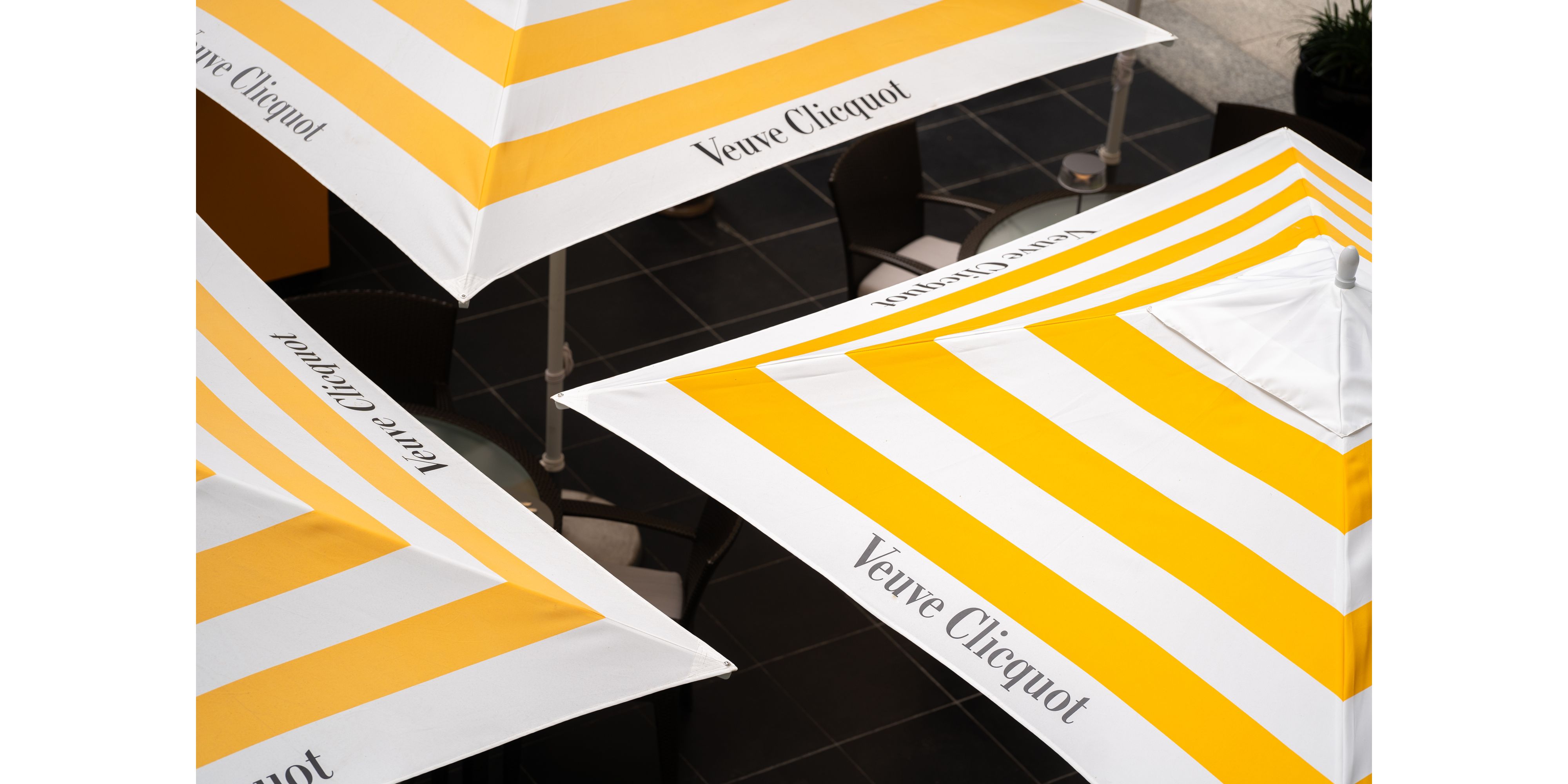 Summer Lounge terrace in the quiet courtyard of the Regent Berlin