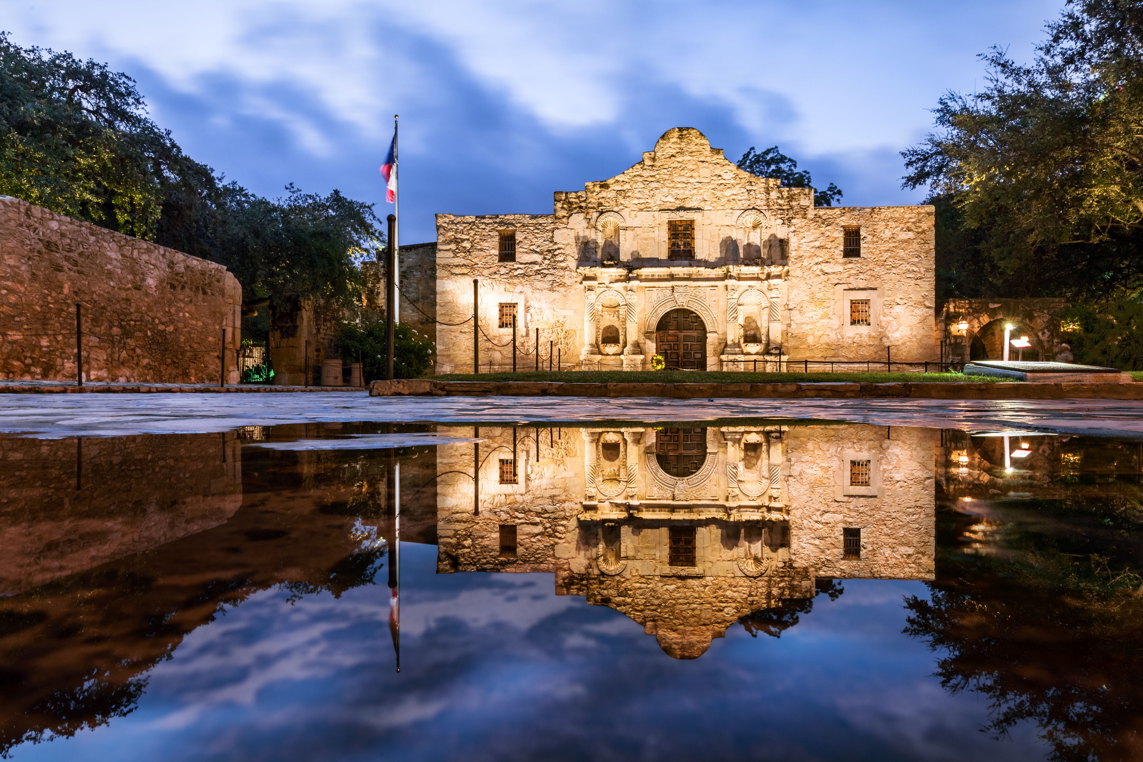 The Alamo Chapel is now an official Texas state shrine. It is the most popular tourist site in Texas. Built as a Mission around 1718 until 1793 when Spanish authorities secularized it and distributed the land among local residents.