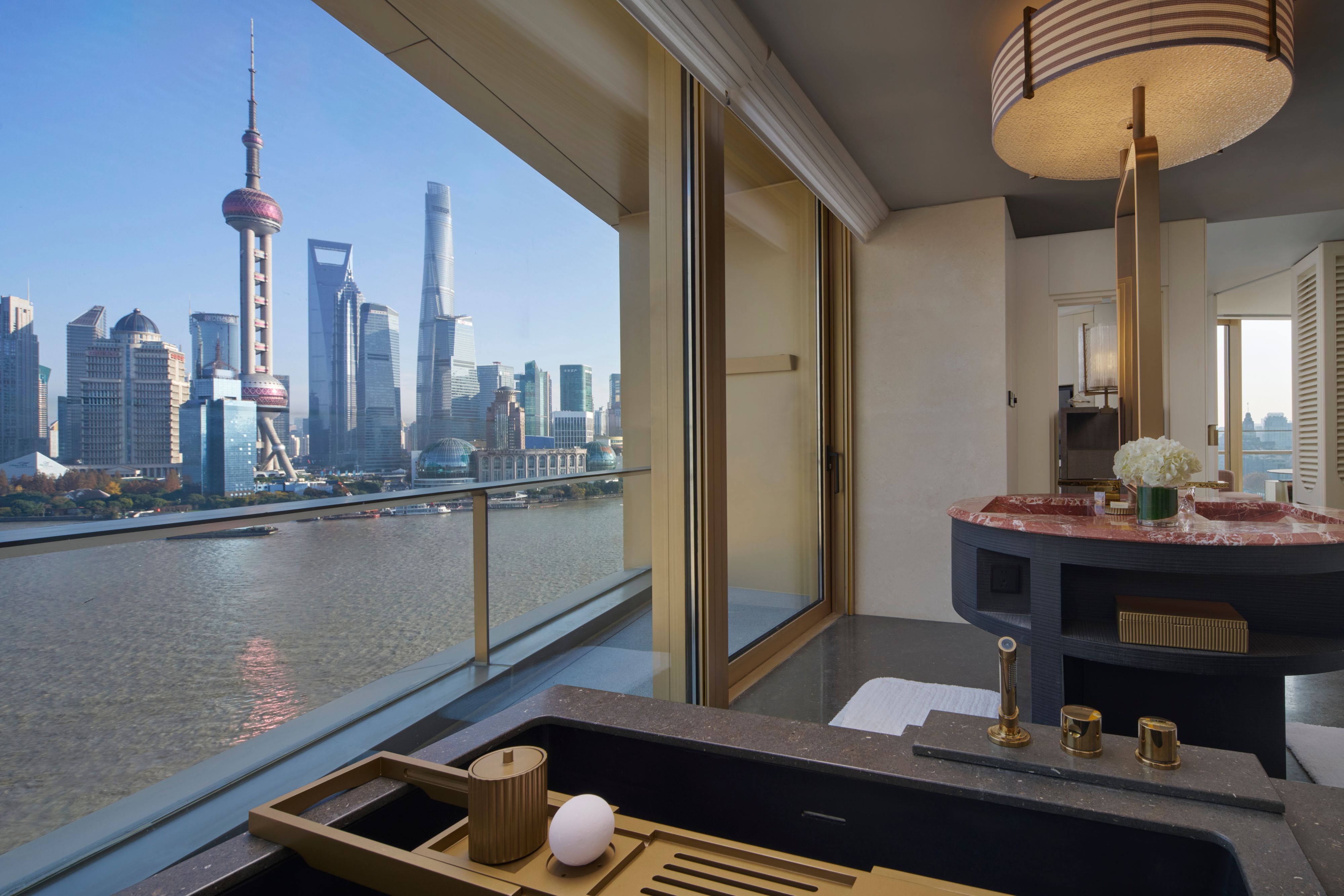 Rooms & Suites | Regent Shanghai on the Bund