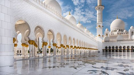 إطلالة على أبو ظبي