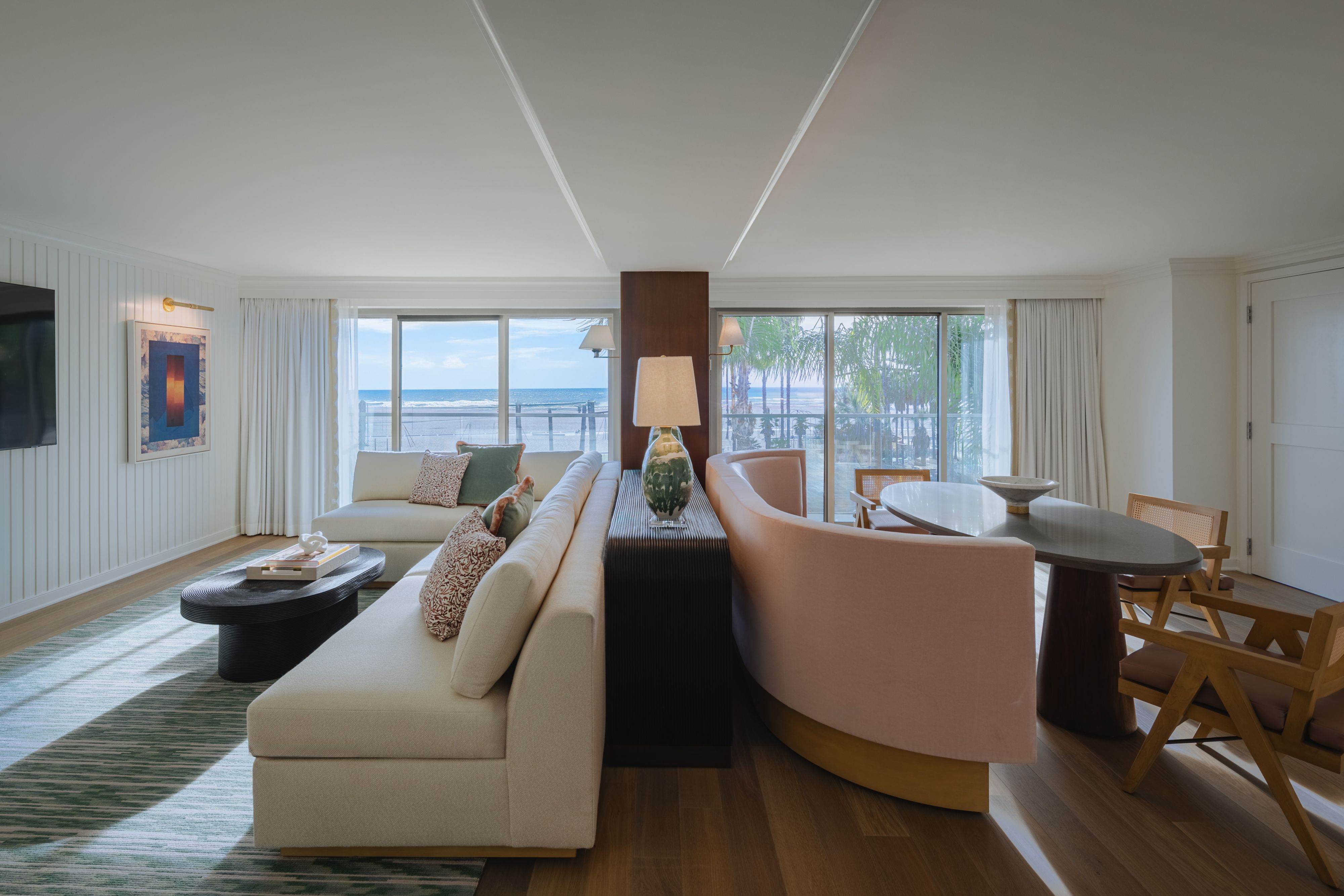 Regent Featured Room
