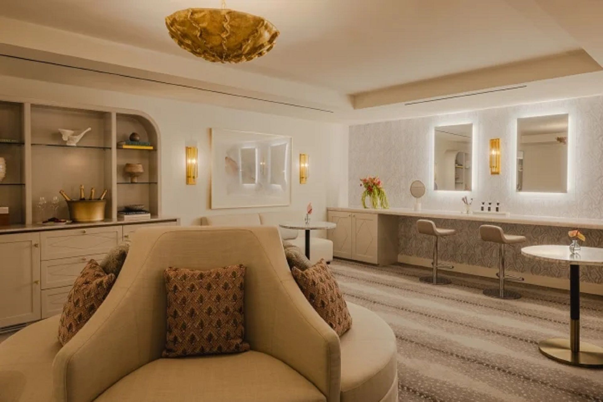 Regent Featured Room