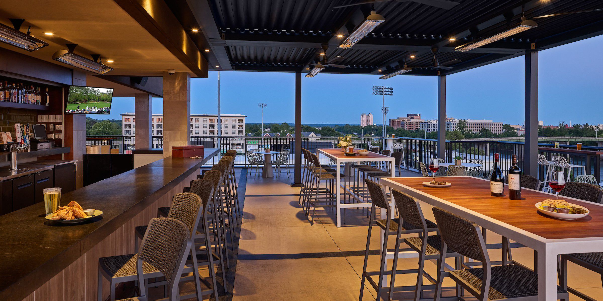 Outdoor seating at Parkwoods