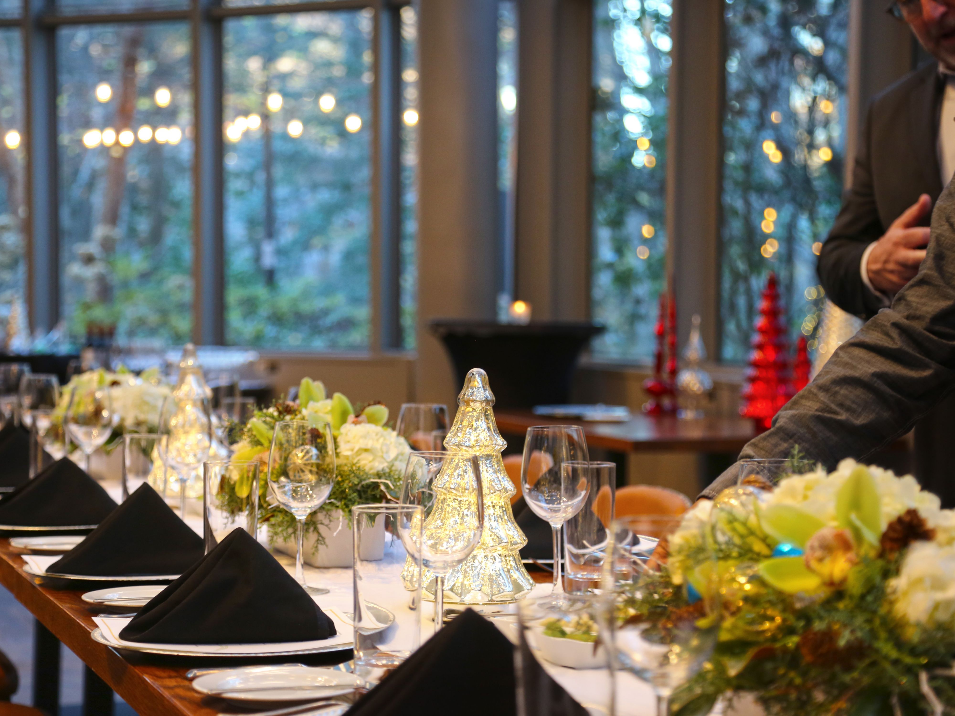 Holiday decorations at Crowne Plaza Atlanta