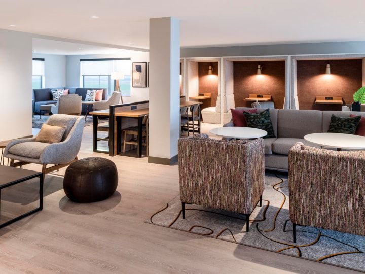  FLEXIBLE & ENRICHING SPACES