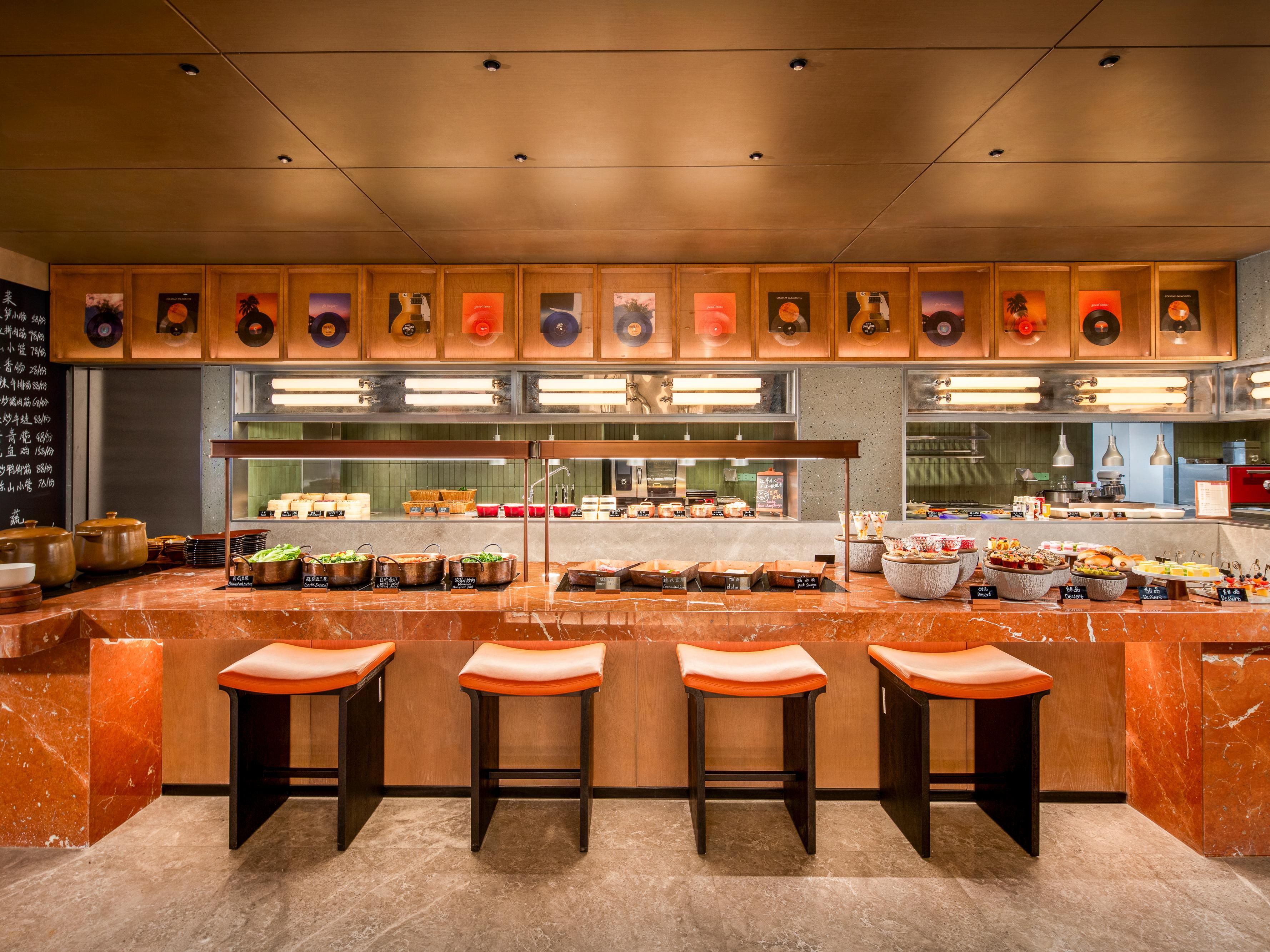 Our restaurant “B.N.B”is not just any ordinary restaurant, but an interesting space to share happiness while having your breakfast.  Our featured dishes range from creative and playful buns to local specialties, integrating the authentic flavors of the region.