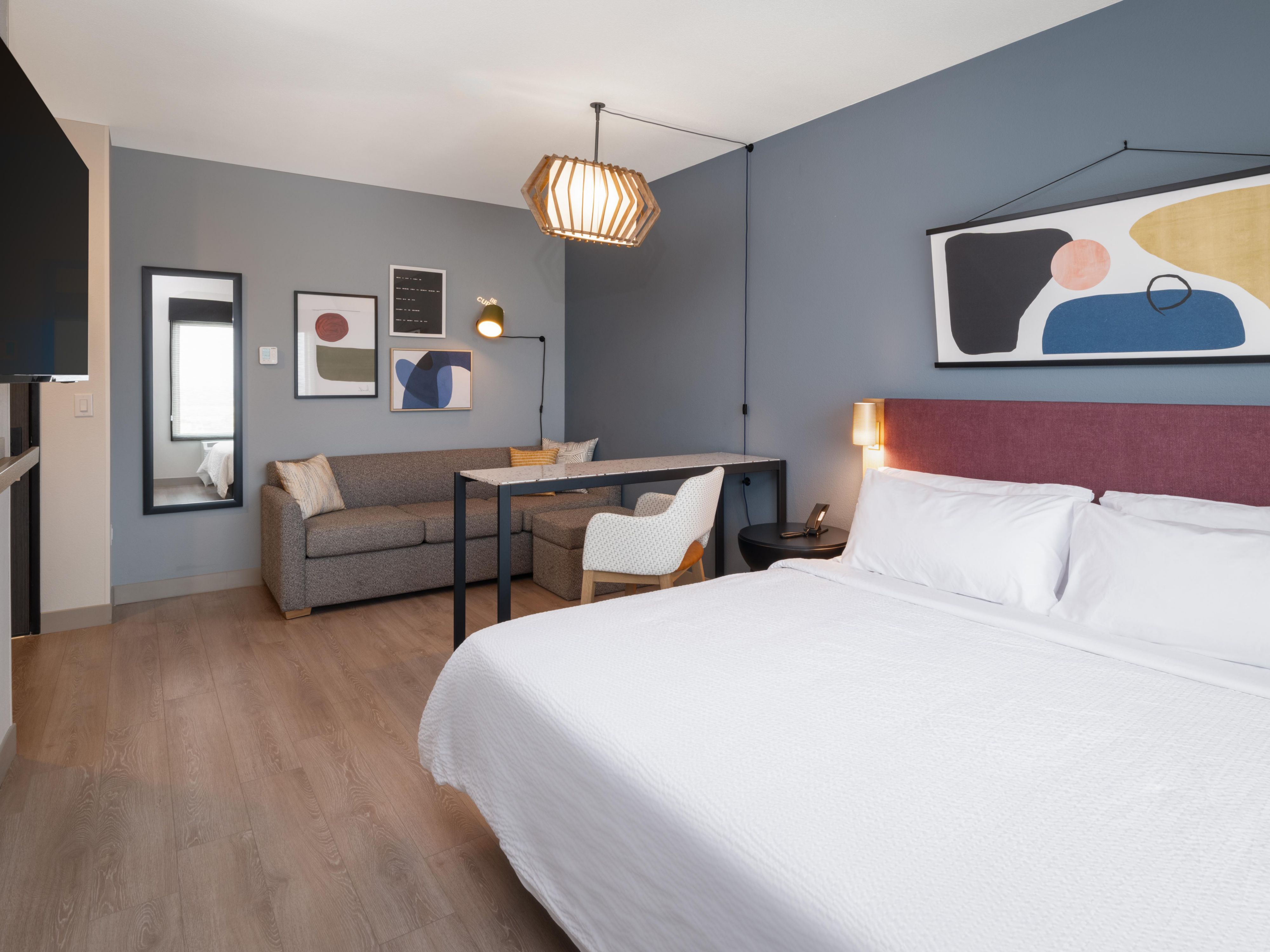 Our flexible suites are perfect for work, play and relaxing.