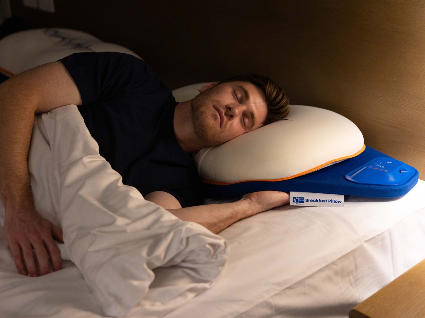 Alarm clock with fragrance scent emitting