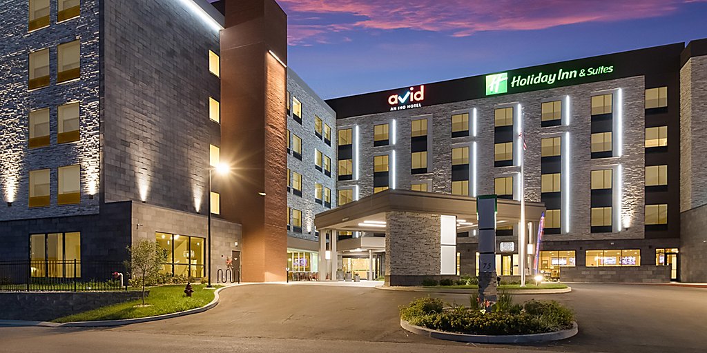 avid and Holiday Inn & Suites Mt Juliet dual branded property building exterior
