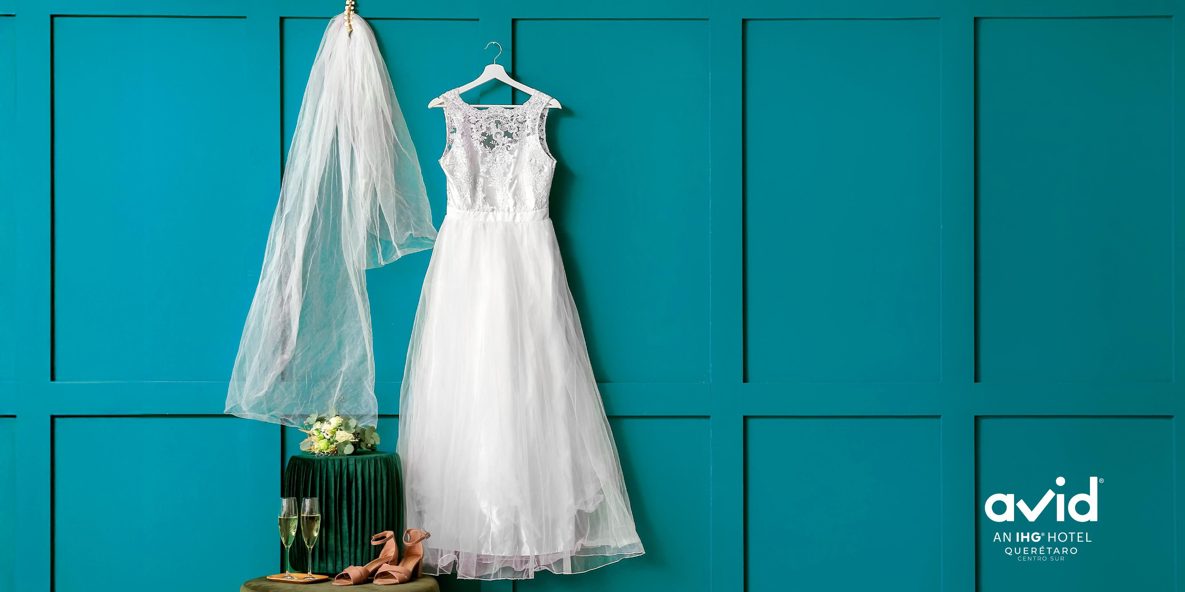 Are you getting married soon? Host your guests with us and allow us to pamper your loved ones. Our hotel is conveniently located near popular wedding venues such as Hacienda Tejeda, San Antonio del Battan, and Lagunillas el Marquez, making it an ideal choice for guests attending events in the area.