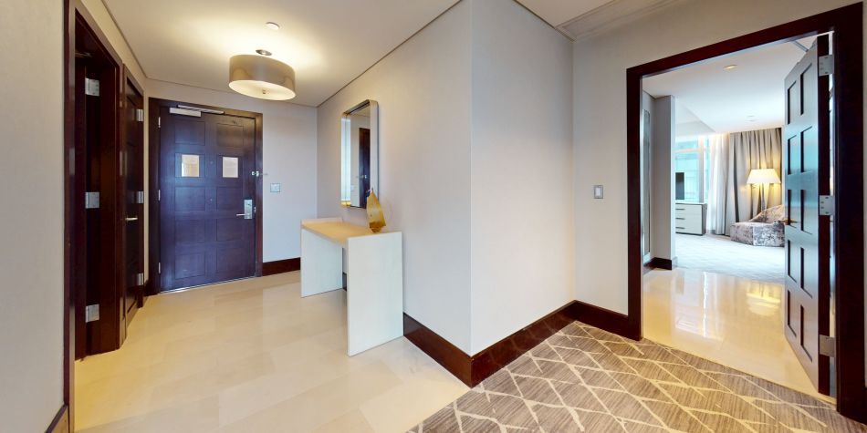 Entryway of Penthouse South Suite at InterContinental Boston