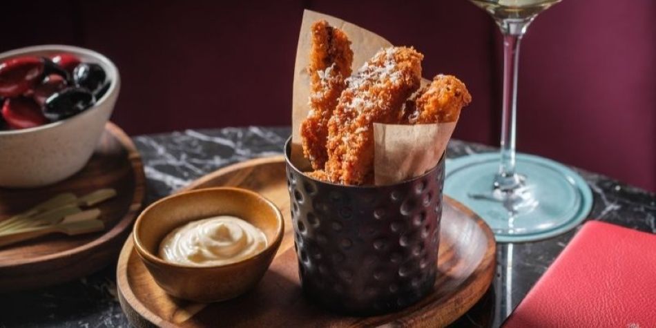 Zucchini fries with a lemon aioli on the side.