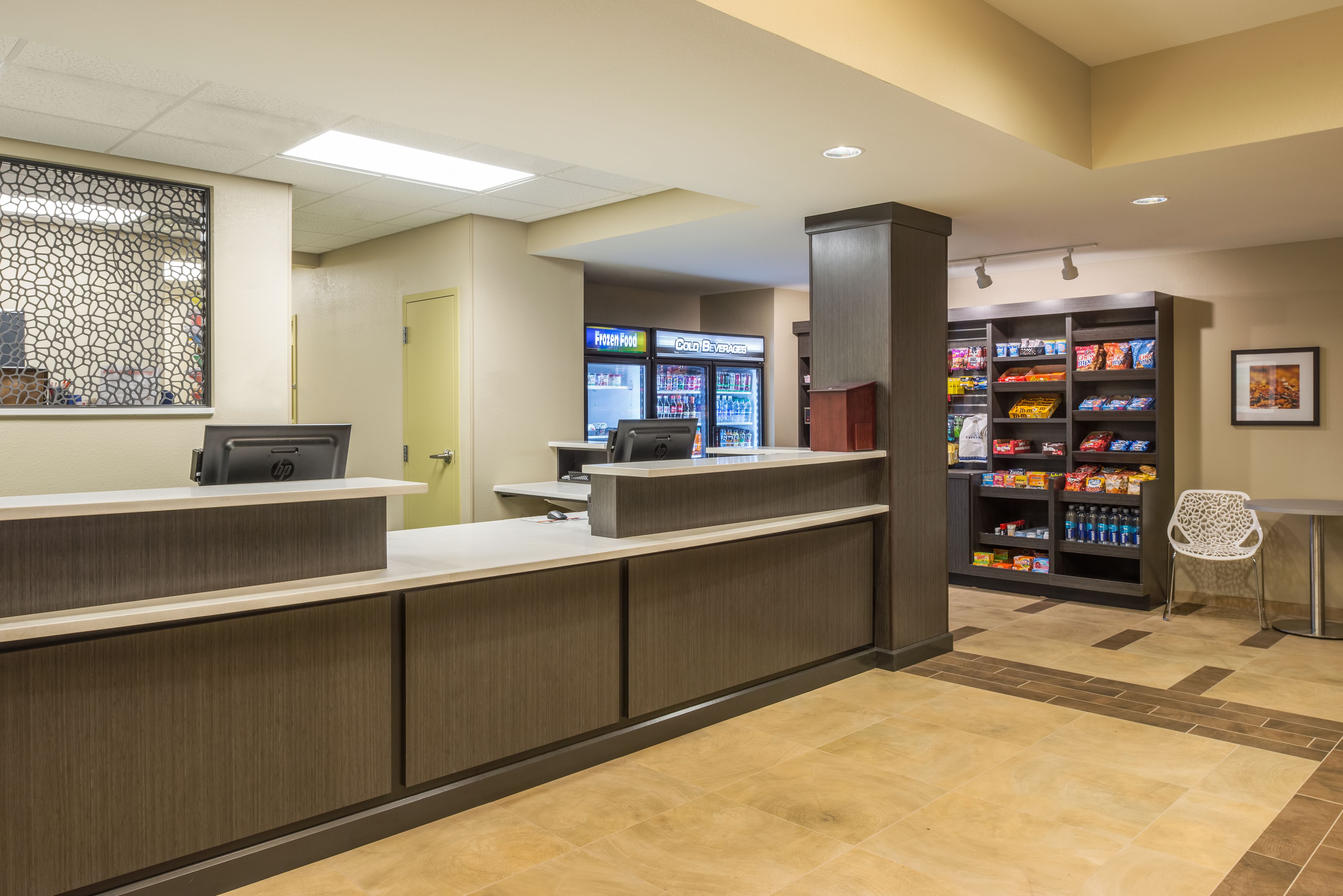 Candlewood Suites Front Desk