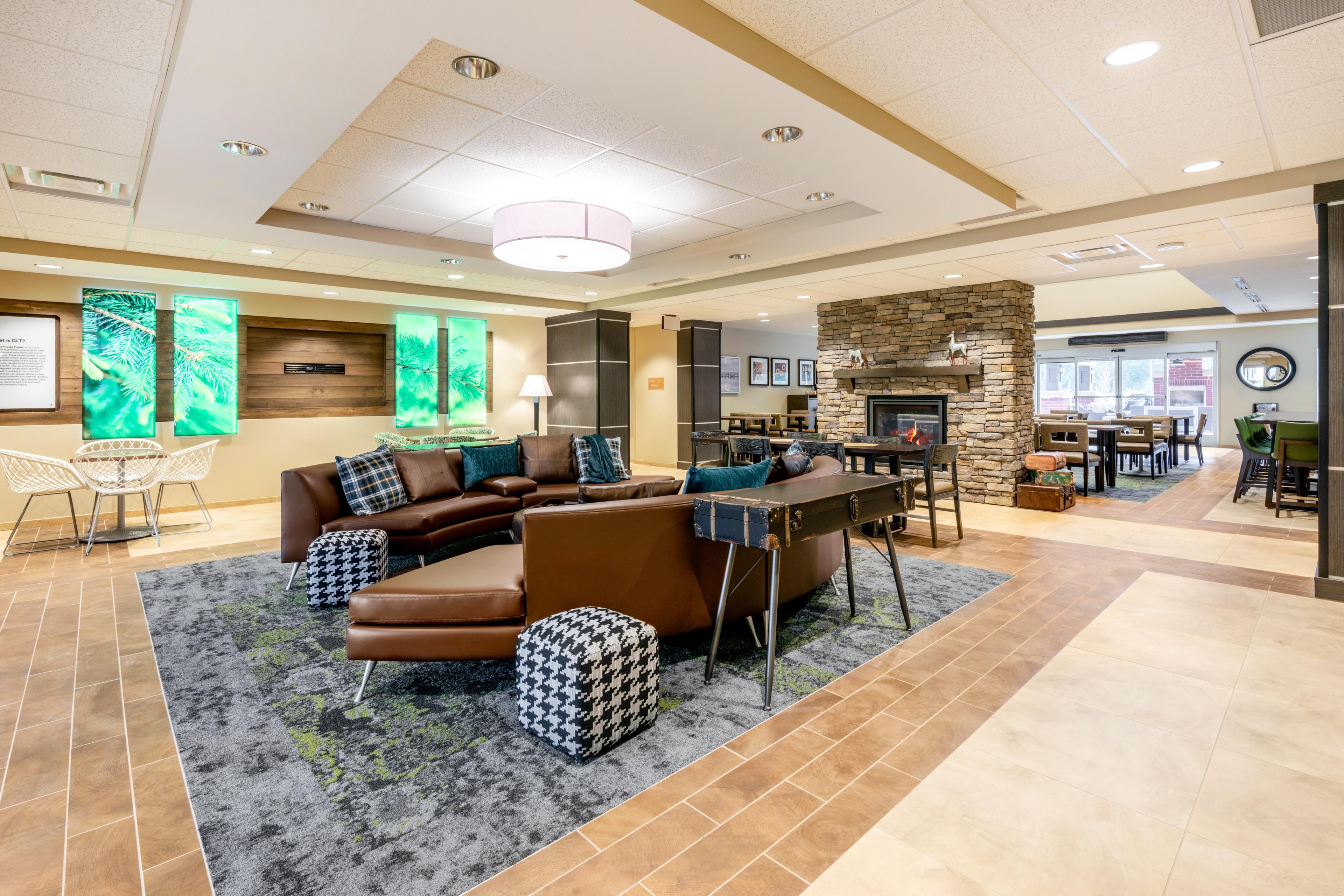 mcchord afb hotel