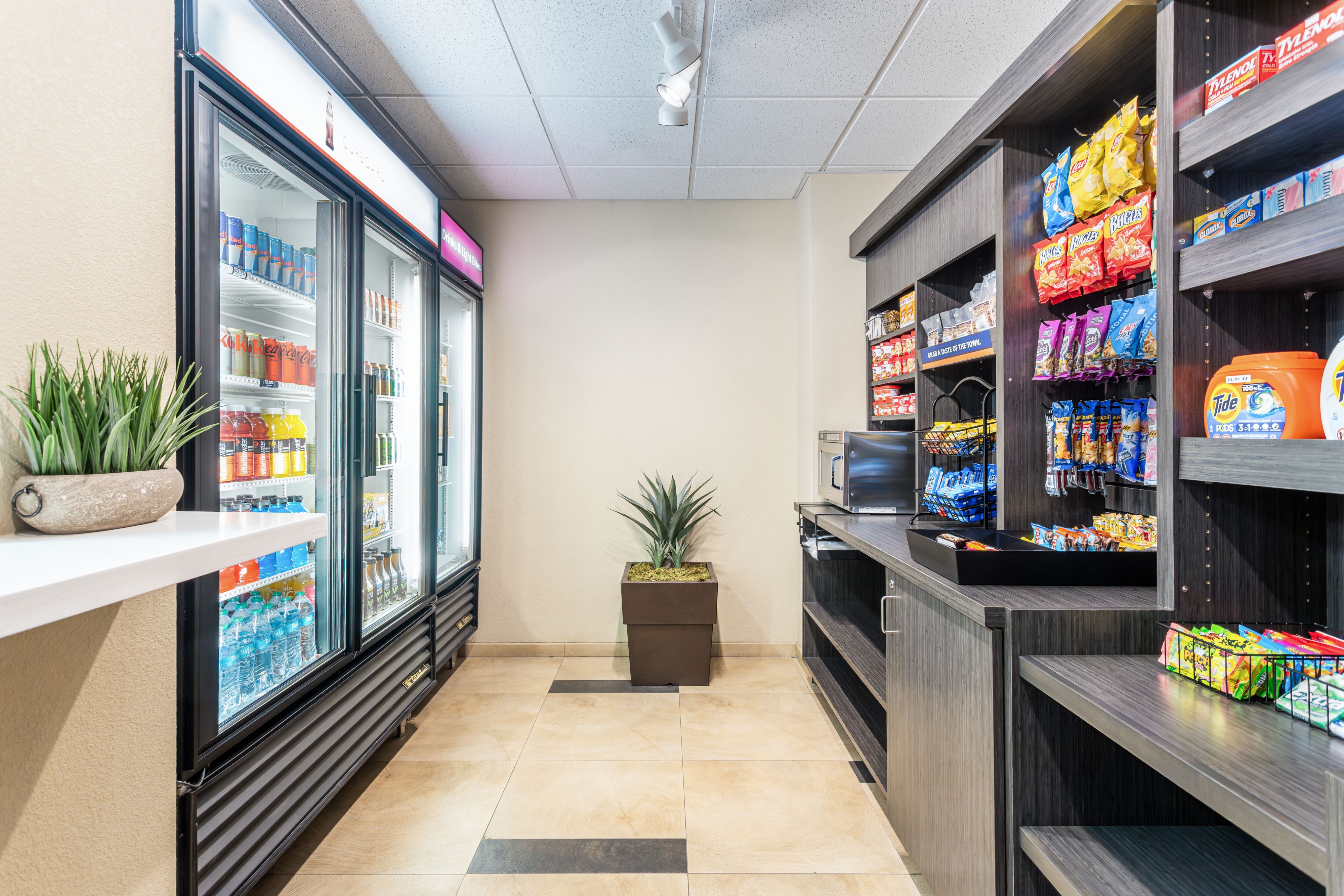 Our Candlewood Cupboard offers snacks and quick meals.