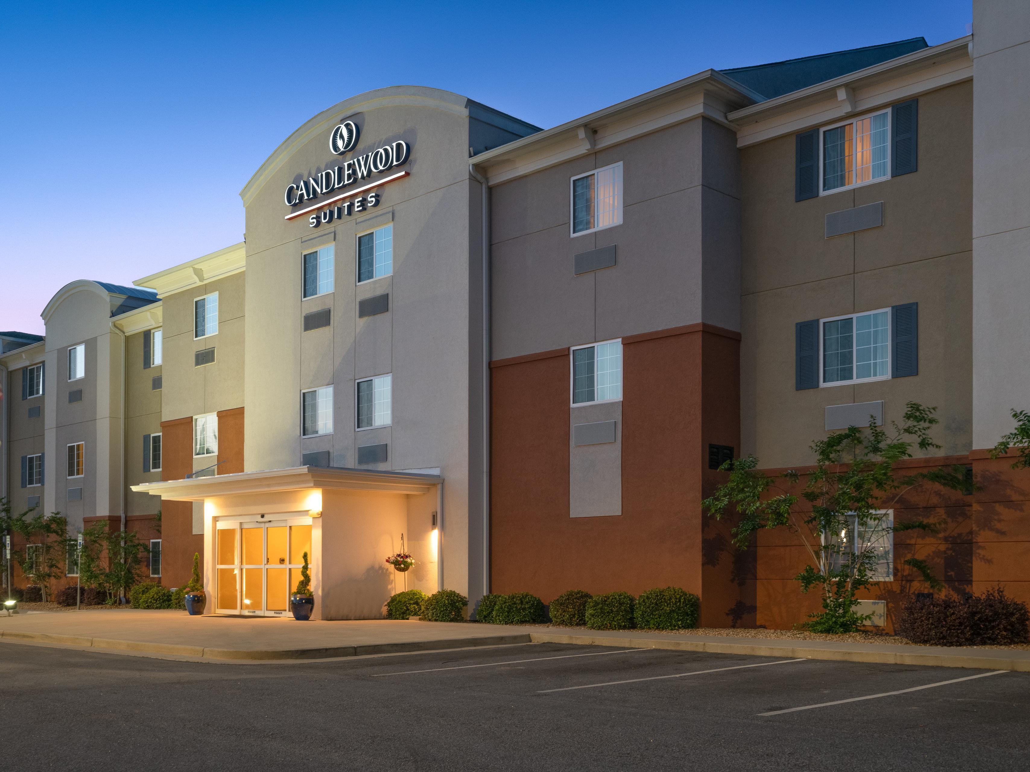 PetFriendly Hotel near Auburn University Candlewood Suites Auburn