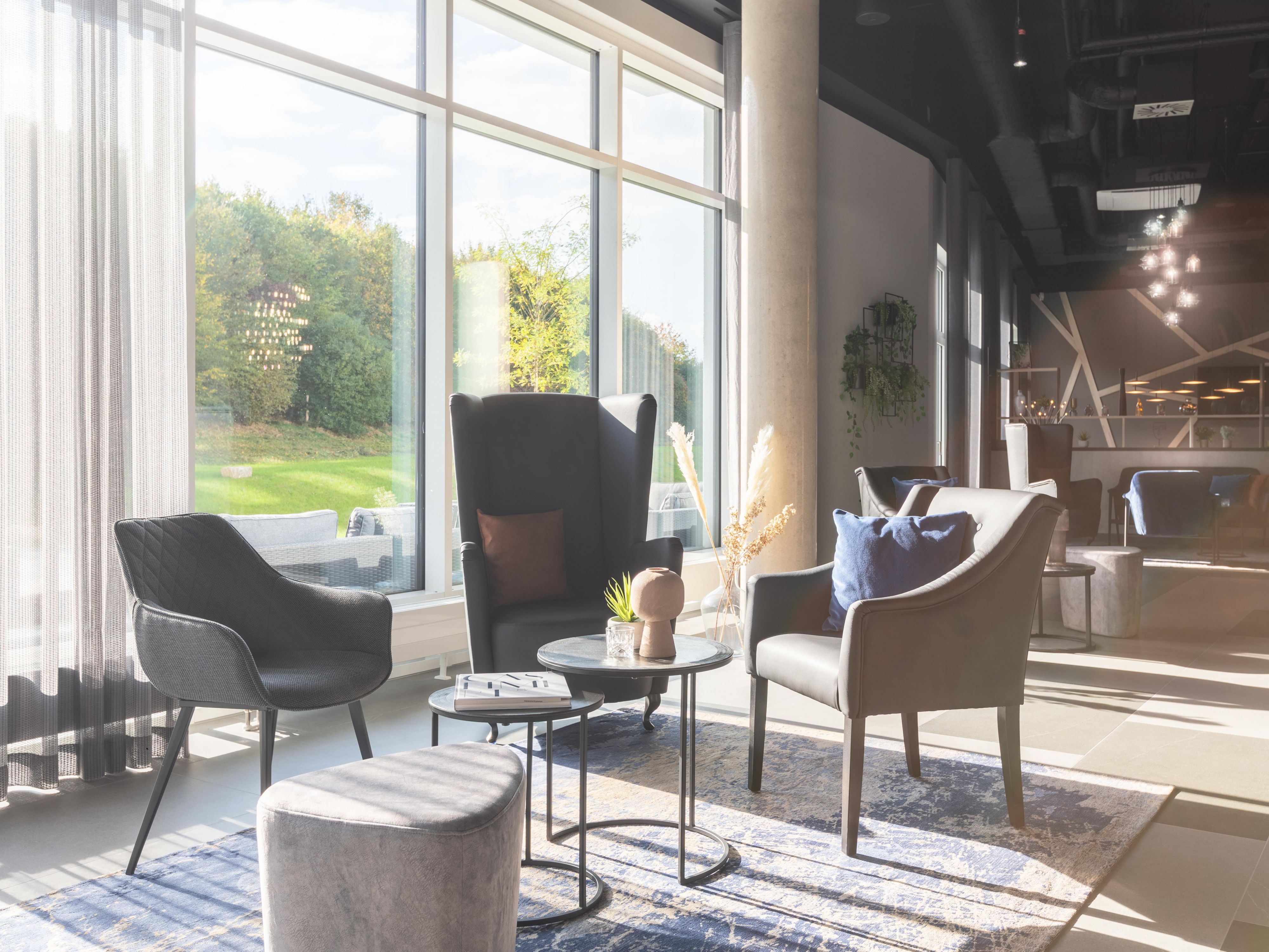 acora Augsburg Living the City Hotel Lobby
