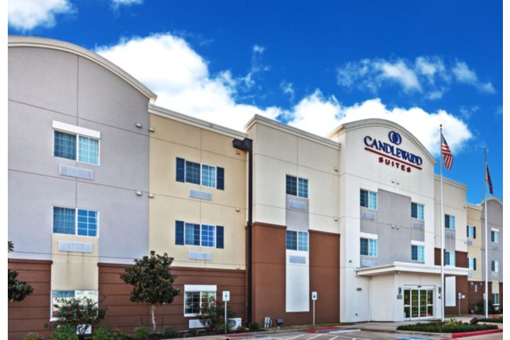 Candlewood Suites Baytown