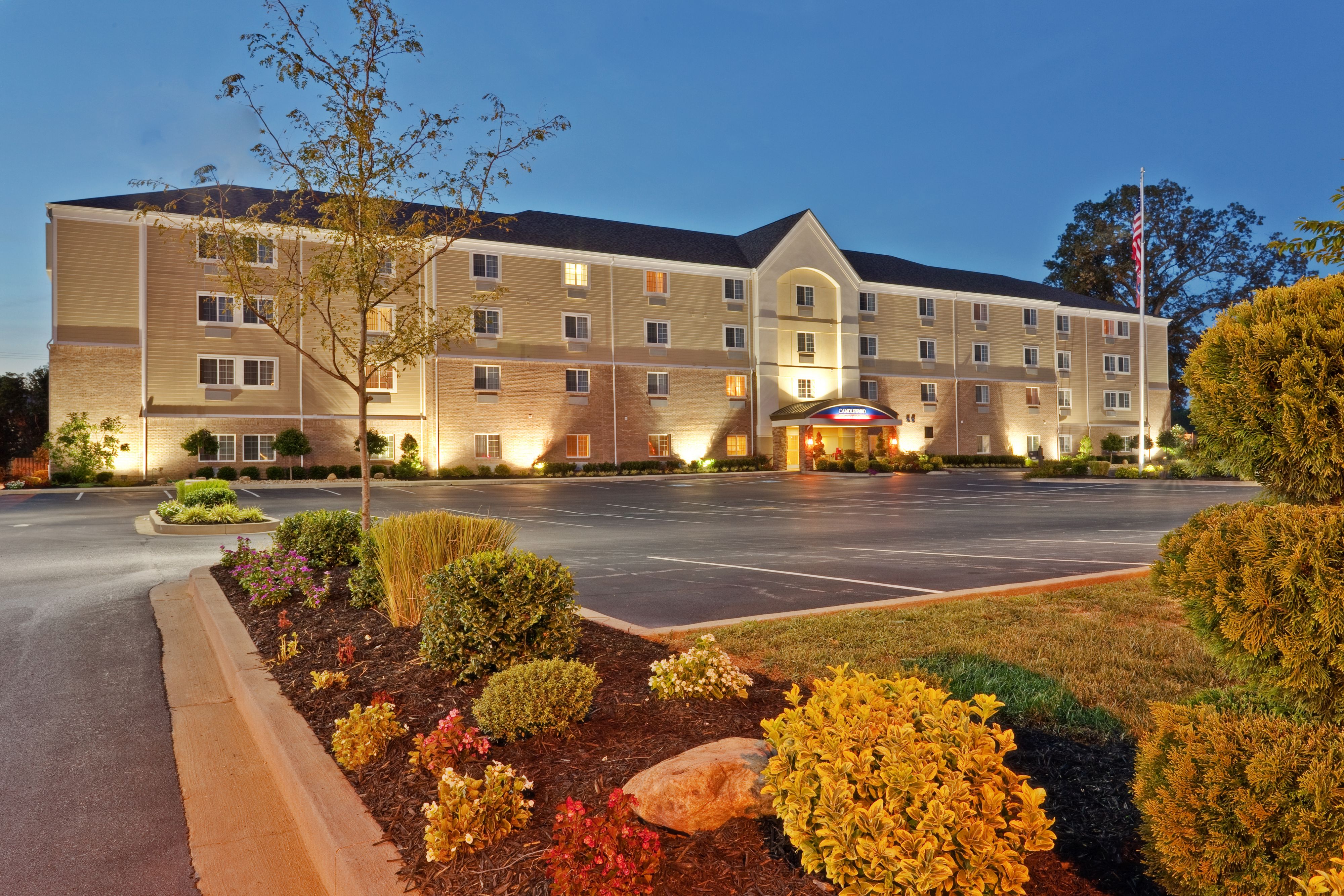 sæt ind pust Allergisk Extended Stay Hotels Bowling Green KY | Candlewood Suites Bowling Green