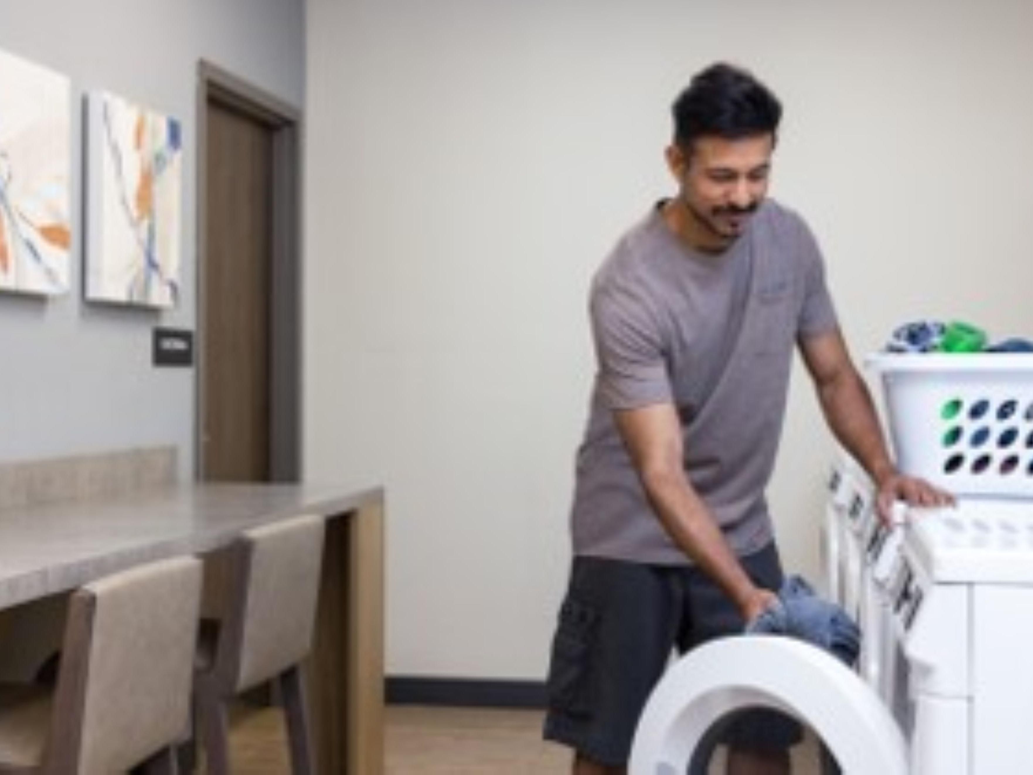 Take advantage of our complimentary laundry facility for all guests, providing 24-hour access to wash and dry clothes at your convenience. Refresh your wardrobe effortlessly during your stay, whether for business or leisure.