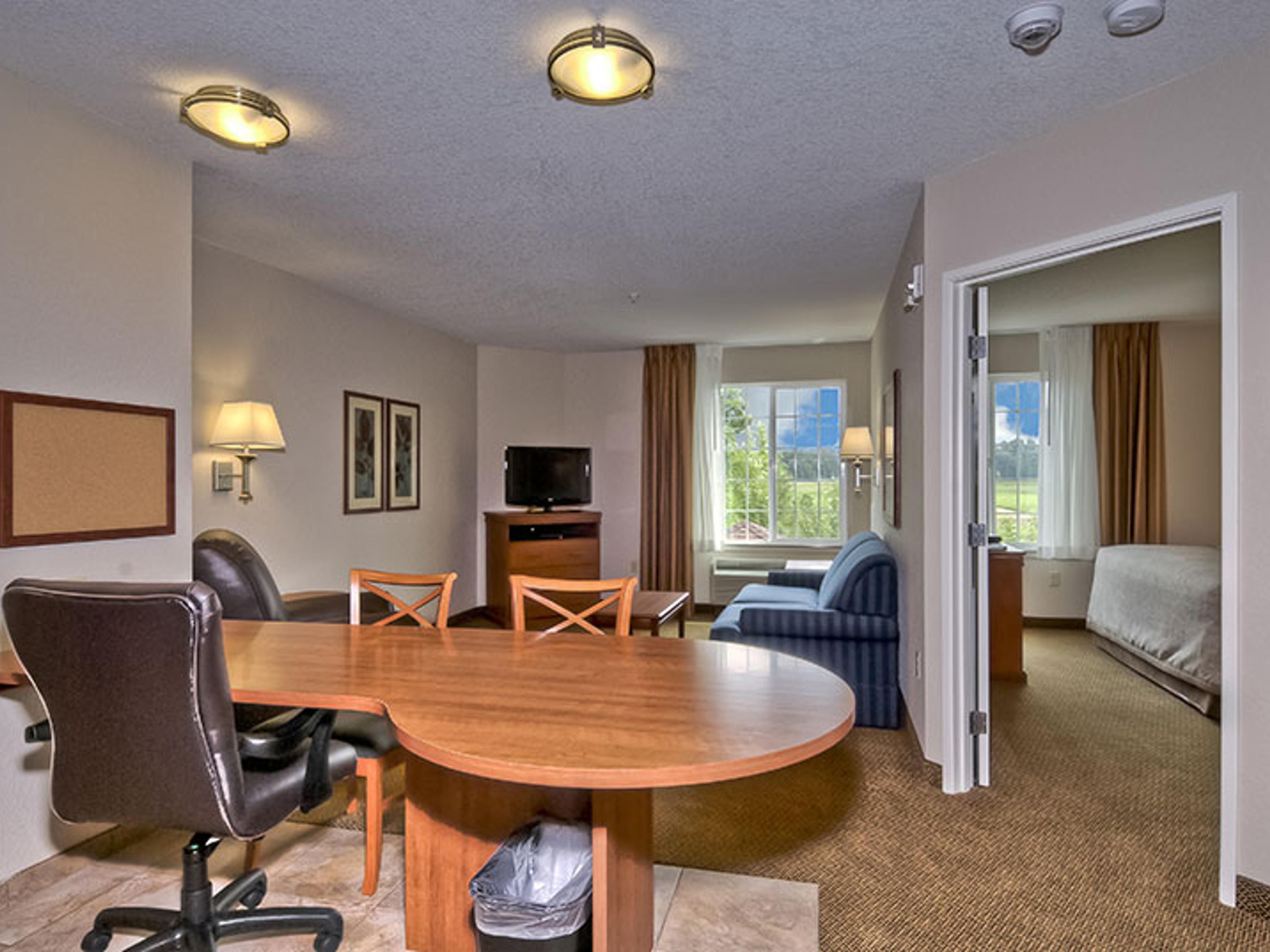 One-bedroom suite with King bed and pull-out couch