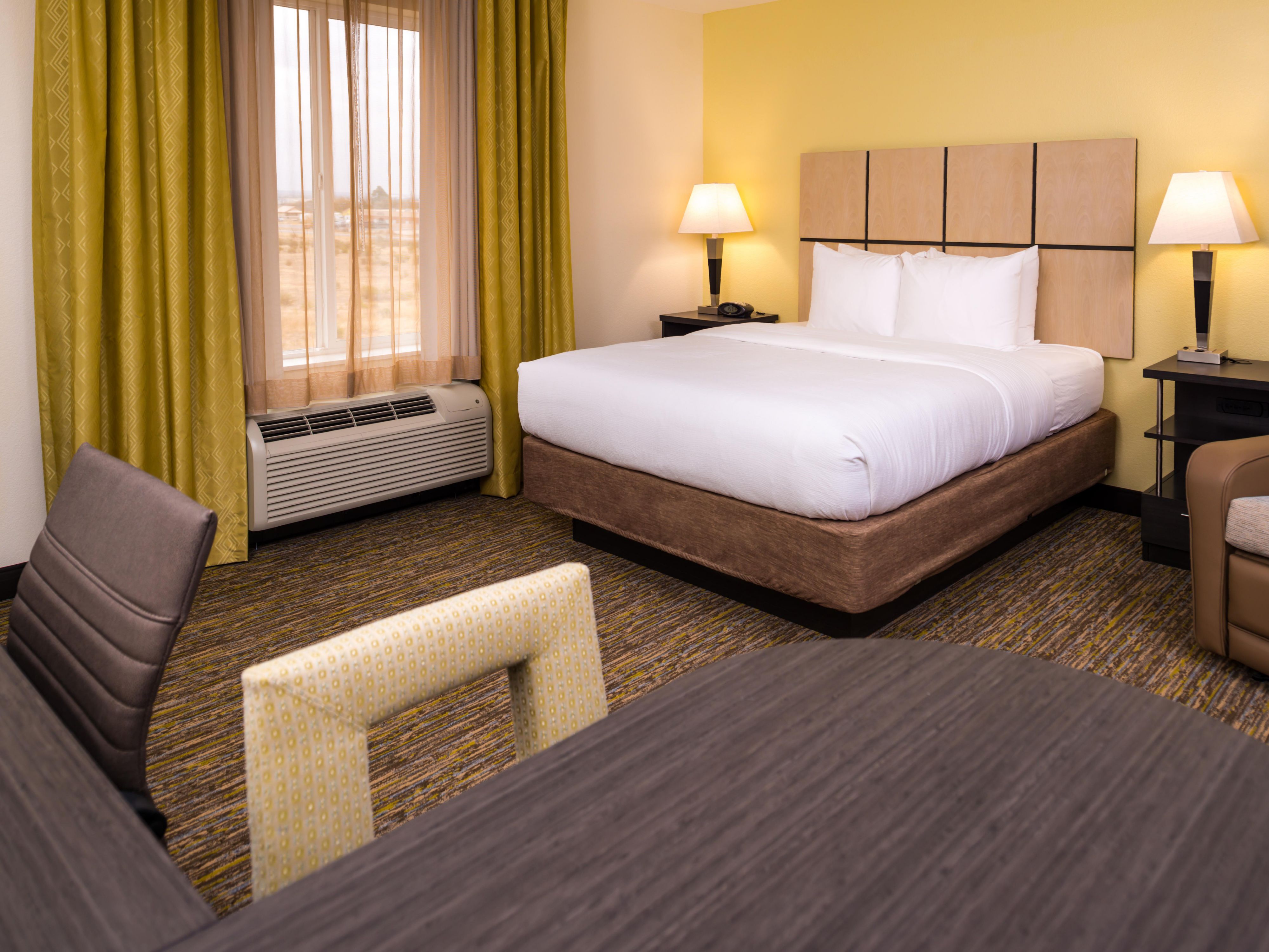 جناح استوديو بسرير كوين