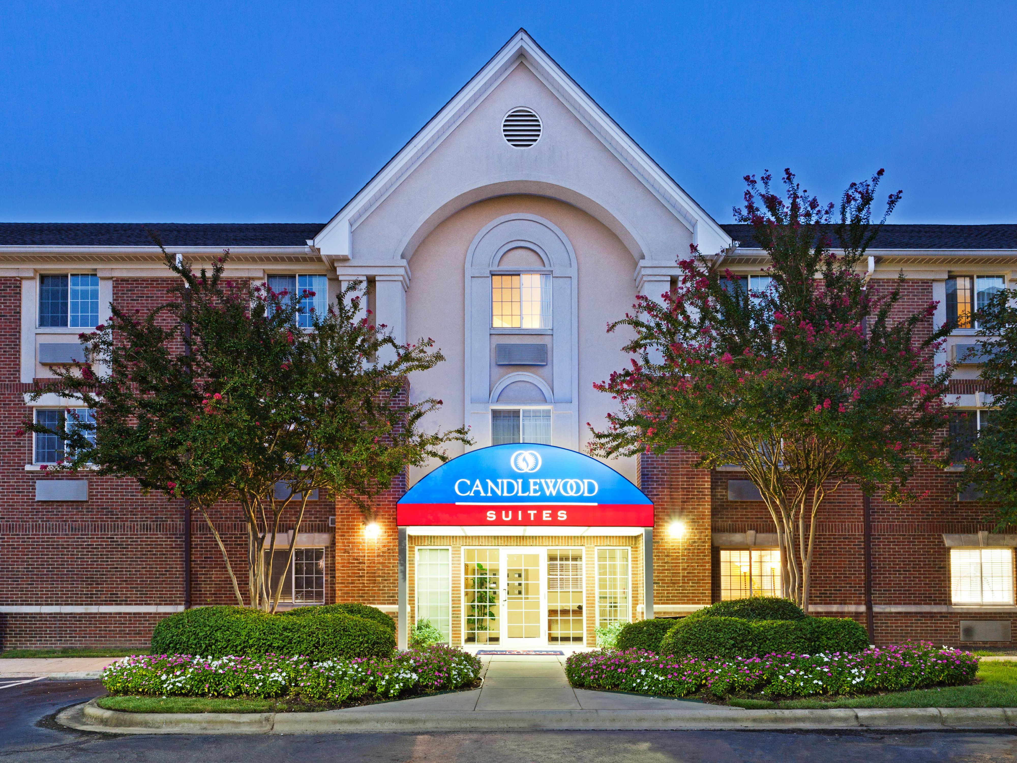 Pet Friendly Hotels Charlotte NC Candlewood Suites CharlotteUniversity