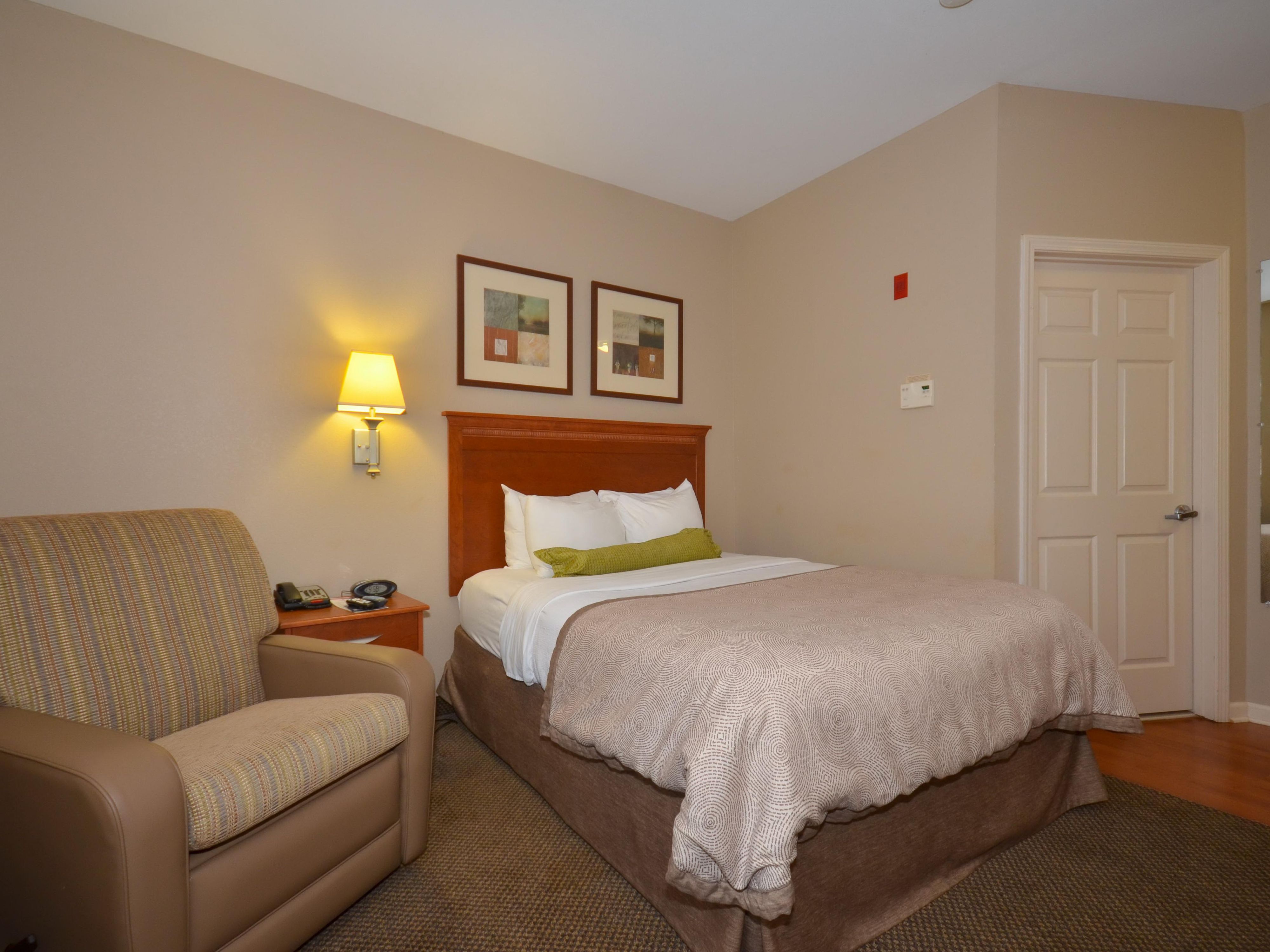 Single Bed Guest Room