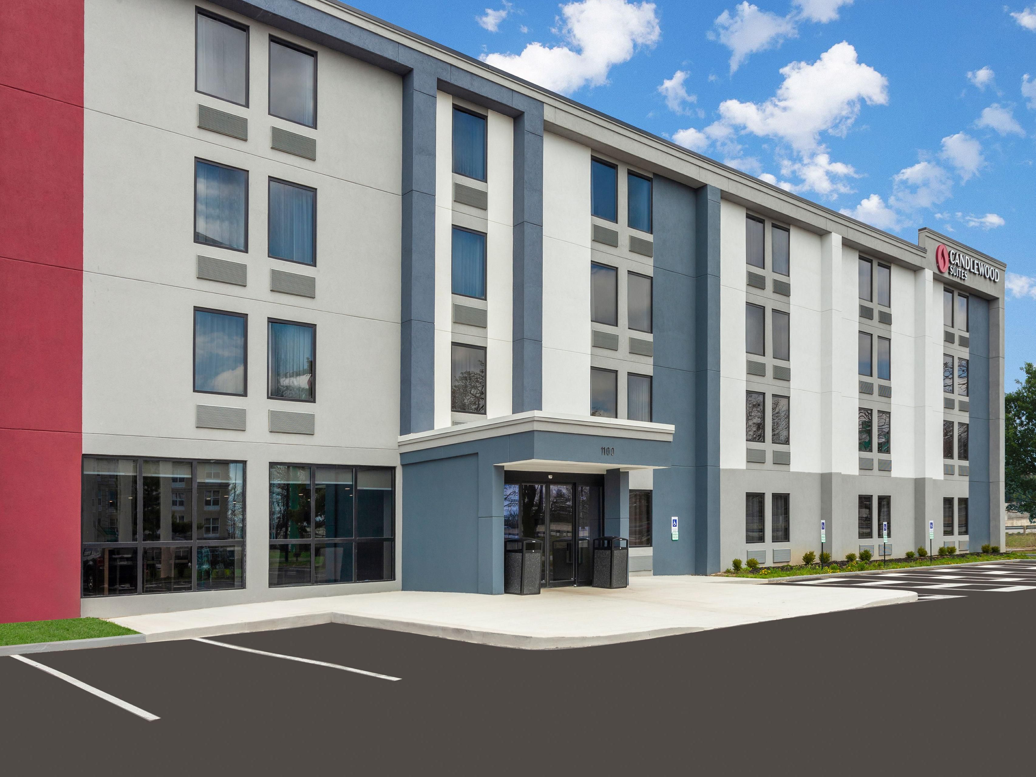 Our hotel offers complimentary onsite parking for all guests, ensuring a hassle-free experience during your stay. With our spacious parking lots, we can accommodate a variety of vehicles, including multiple semi-trucks. 