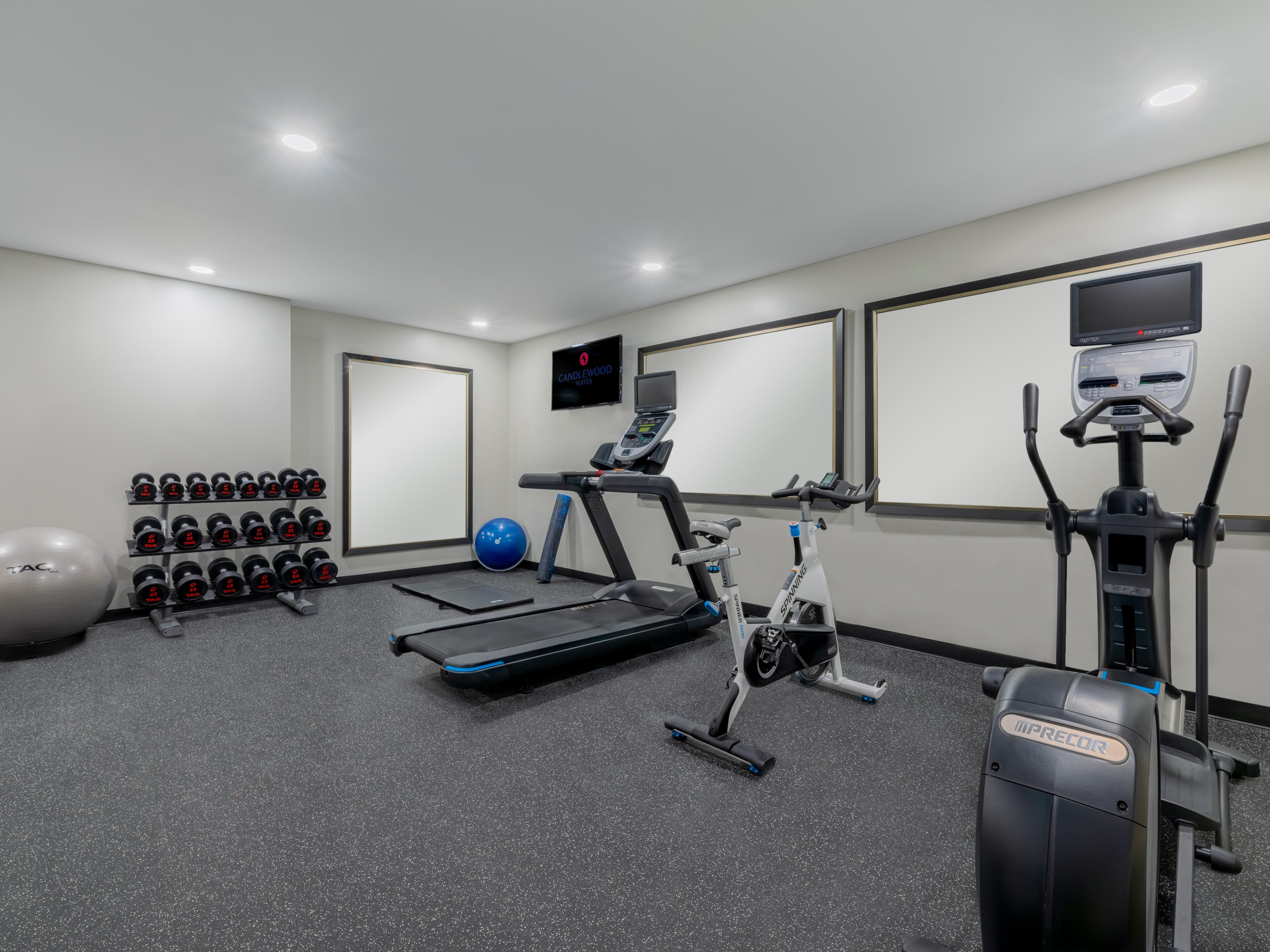 We know how important routine is while traveling, so our free, 24-hour gym is available to guests whenever. Enjoy a variety of the latest equipment to customize your workout. Use our ellipticals, rowers, stationary bikes, treadmills, and free weights. Our gym has everything you need for your next gym session.