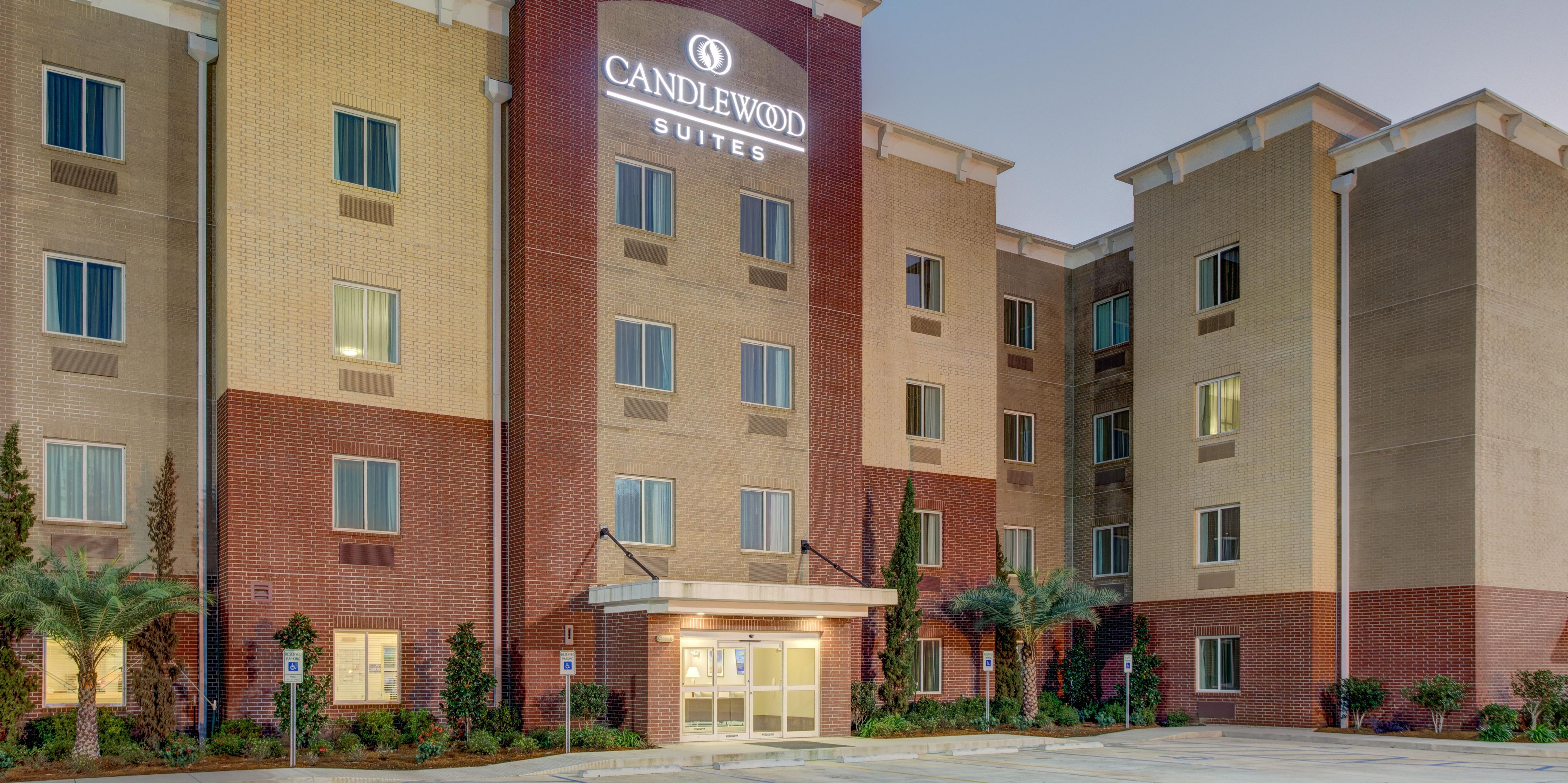 Candlewood Suites Cut Off - Galliano