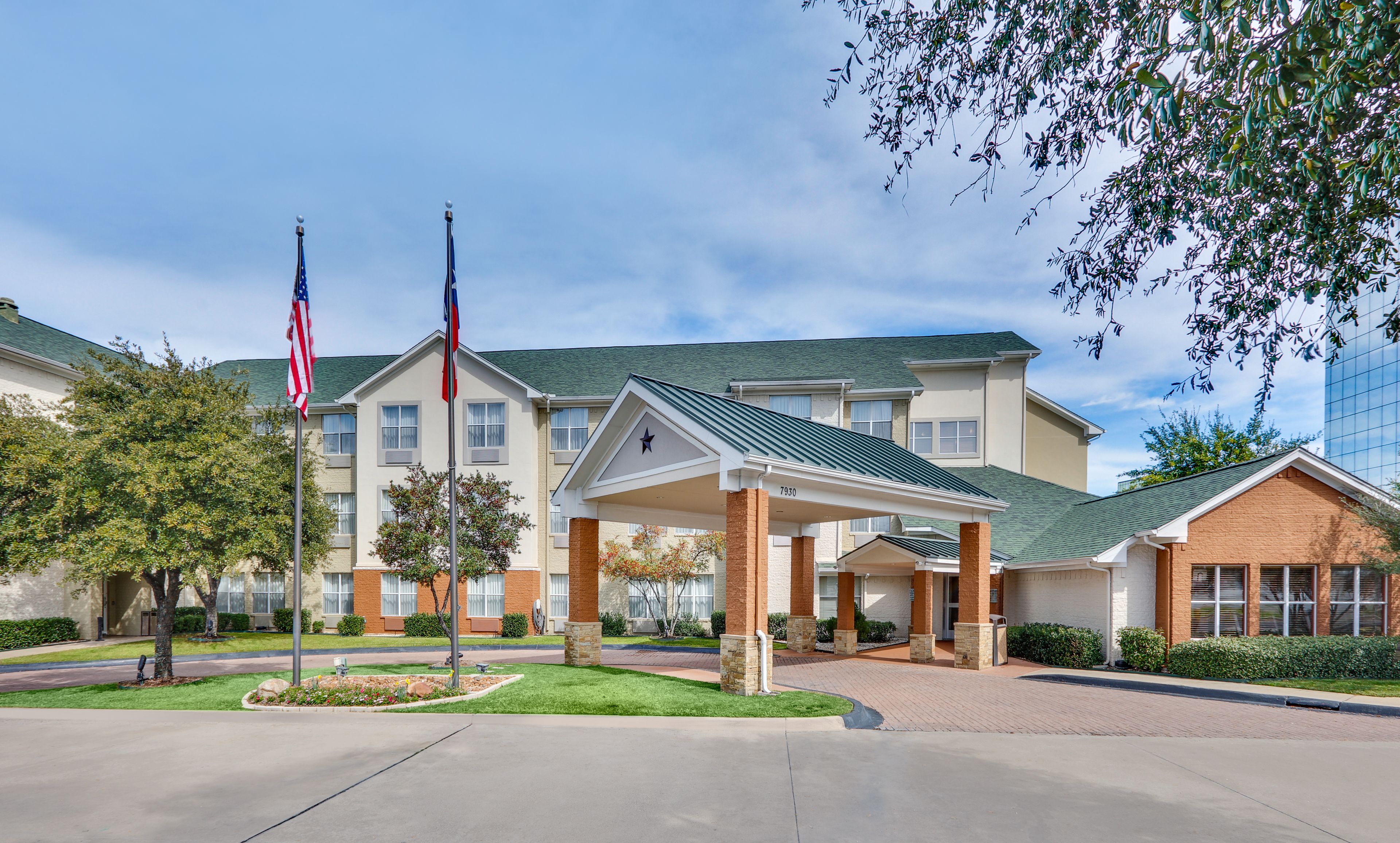 Hotels near Love Field Airport  Candlewood Suites Dallas Market Cntr-Love  Field