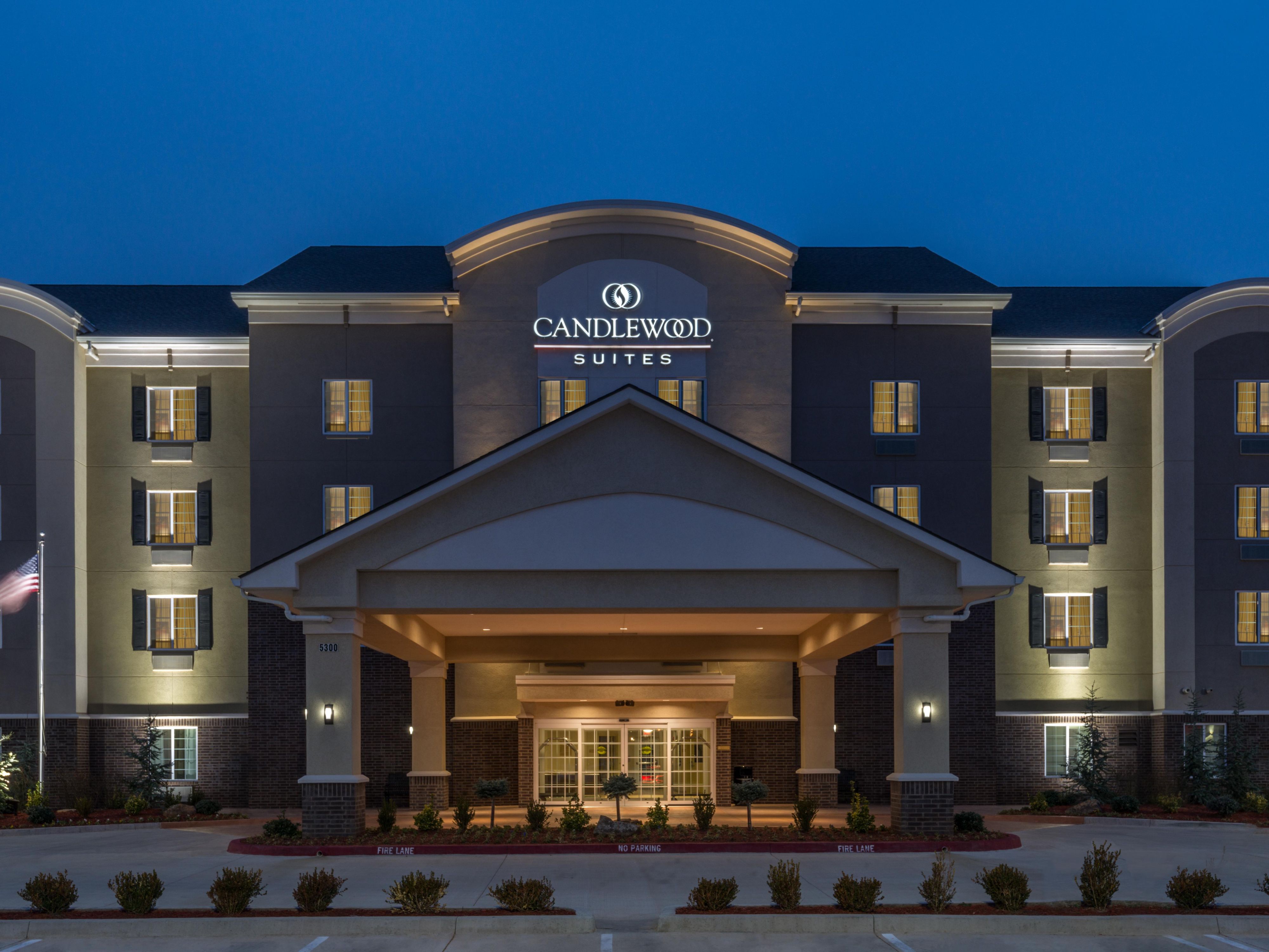 Del city. Candlewood Suites. Мидуэст-Сити. Candlewood Suites Grove City.