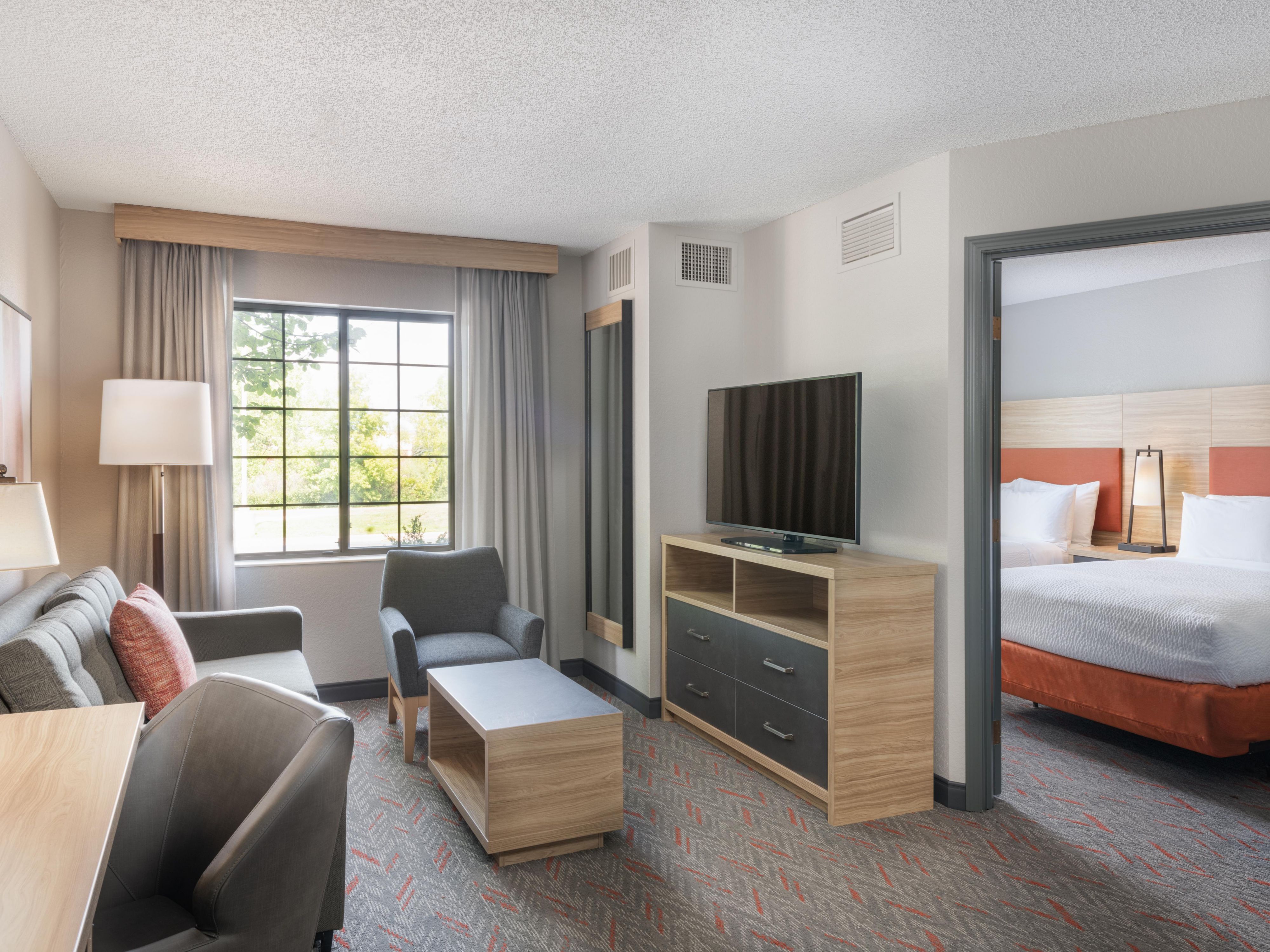 Newly Renovated 2 Double 1 Bedroom Suite