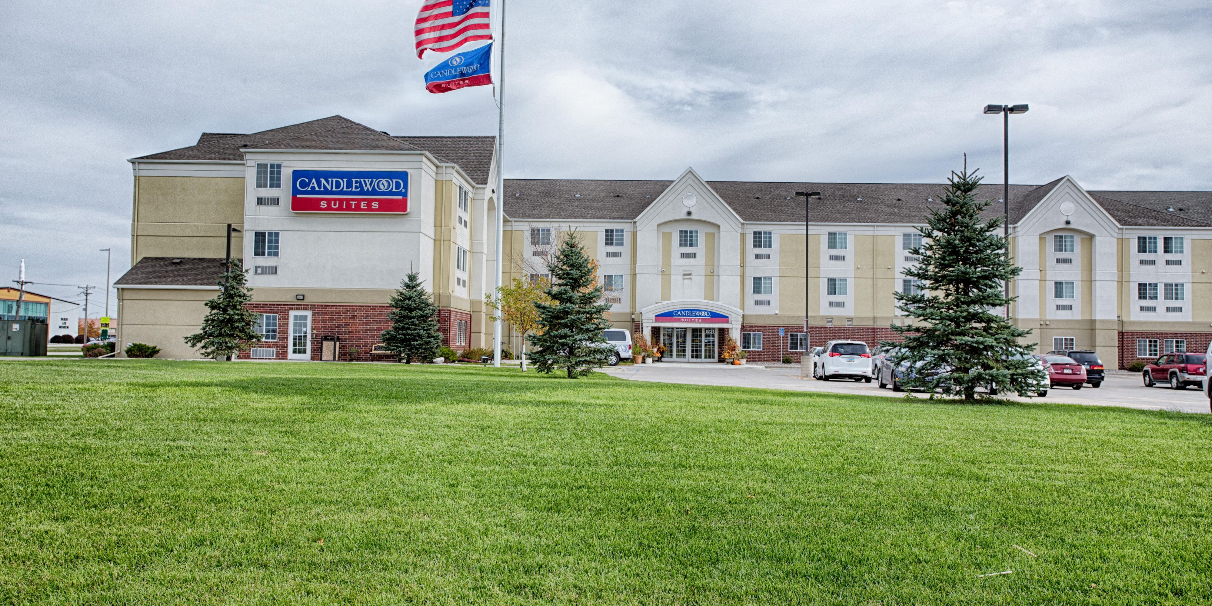 hilton hotels in moorhead mn