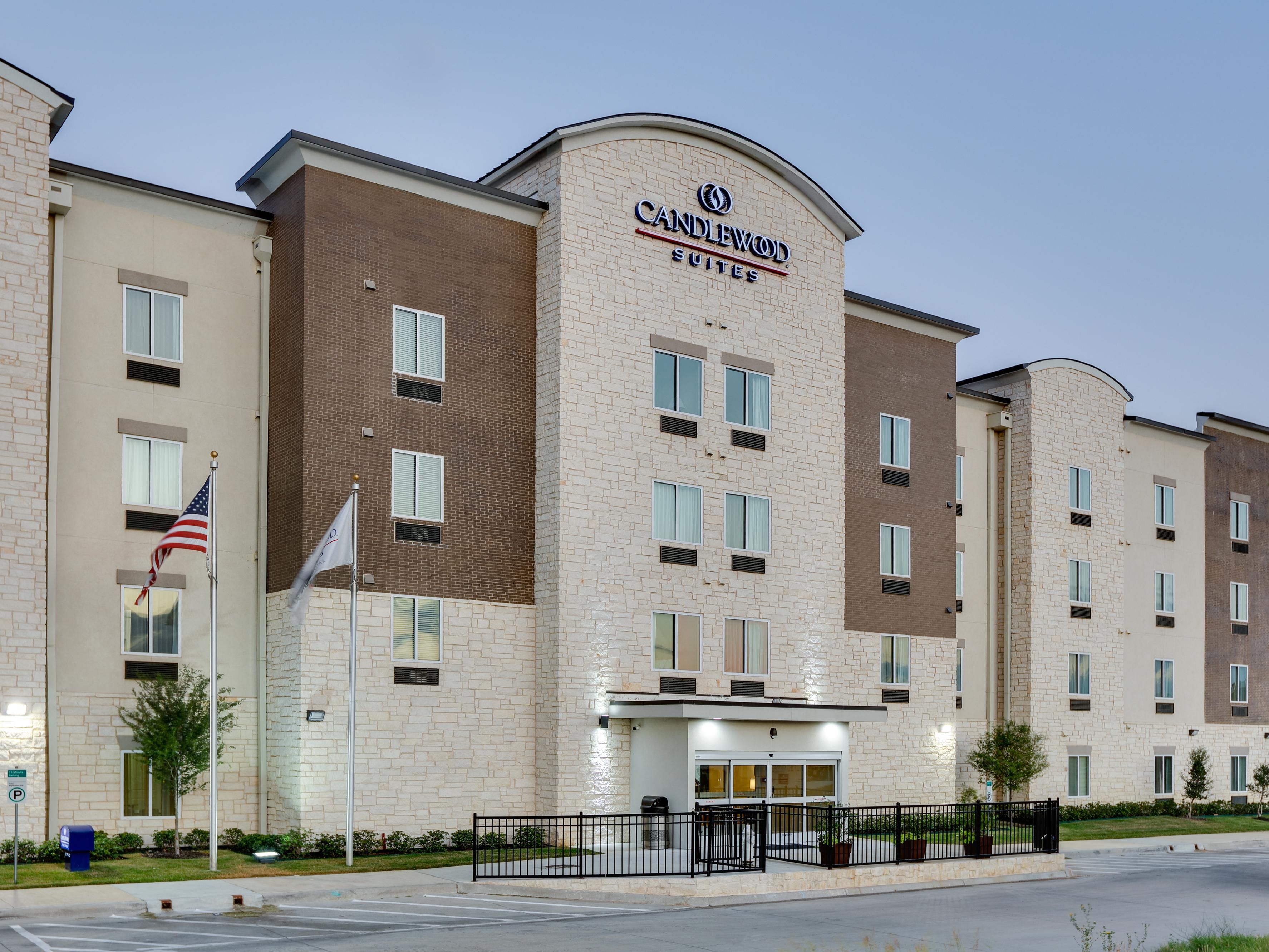 Hotels near Love Field Airport  Candlewood Suites Dallas Market Cntr-Love  Field