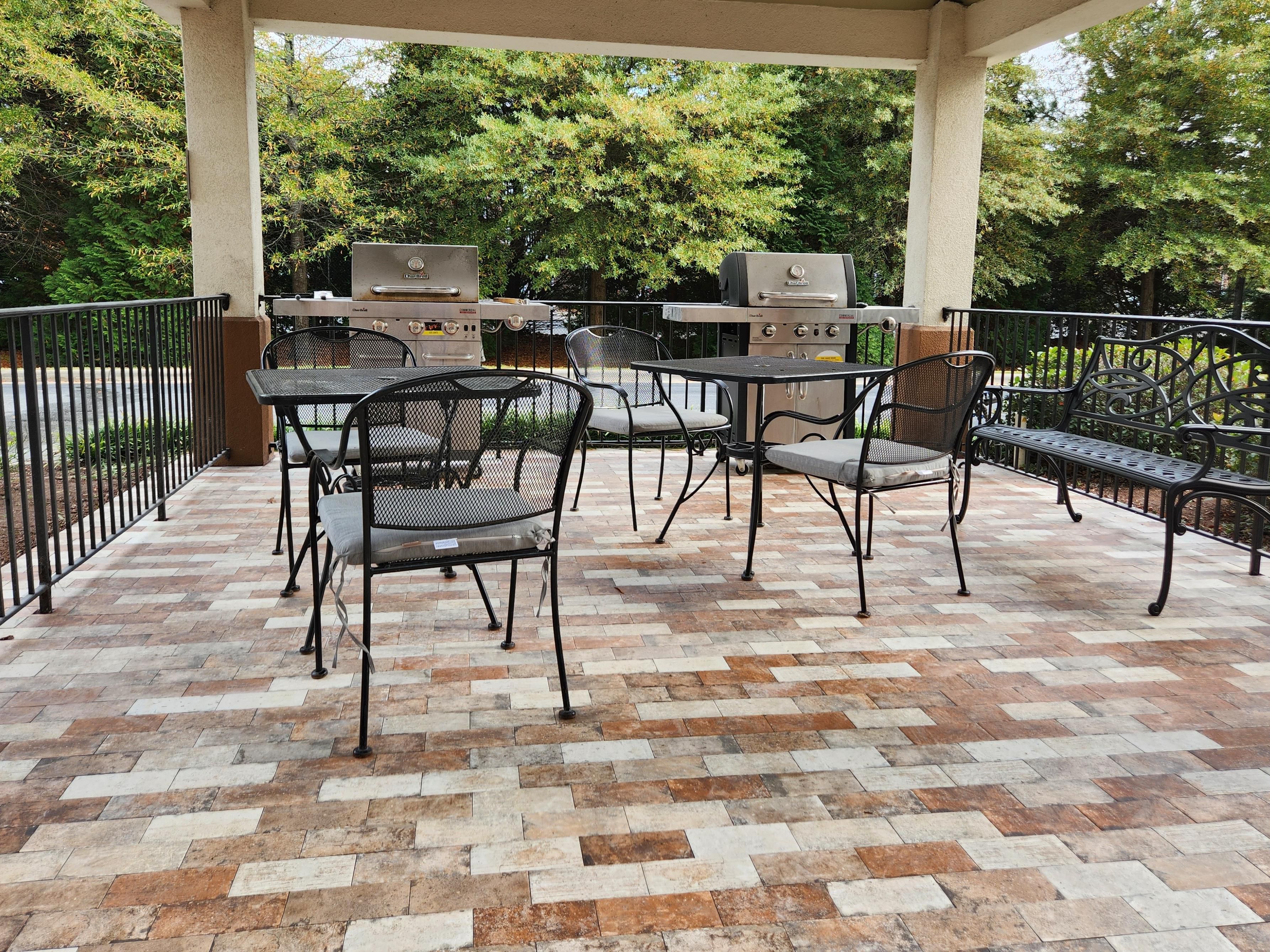 Relax & Cook at the Candlewood Gazebo