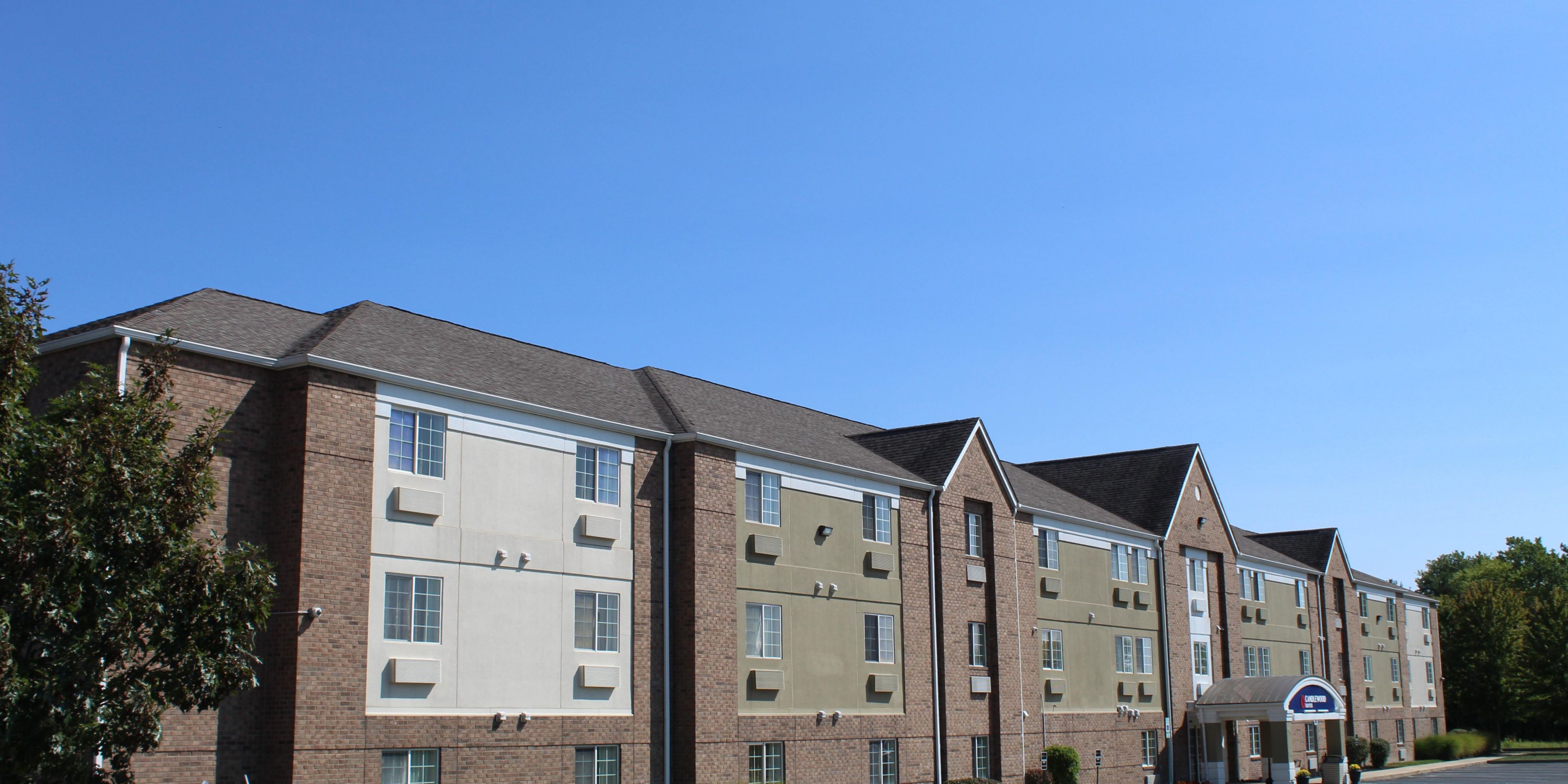 Candlewood Suites Indianapolis - phía Nam