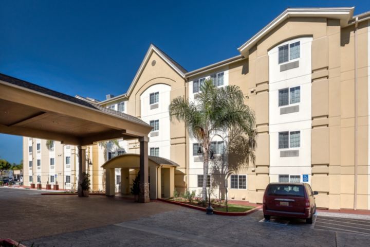 Candlewood Suites LAX Hawthorne