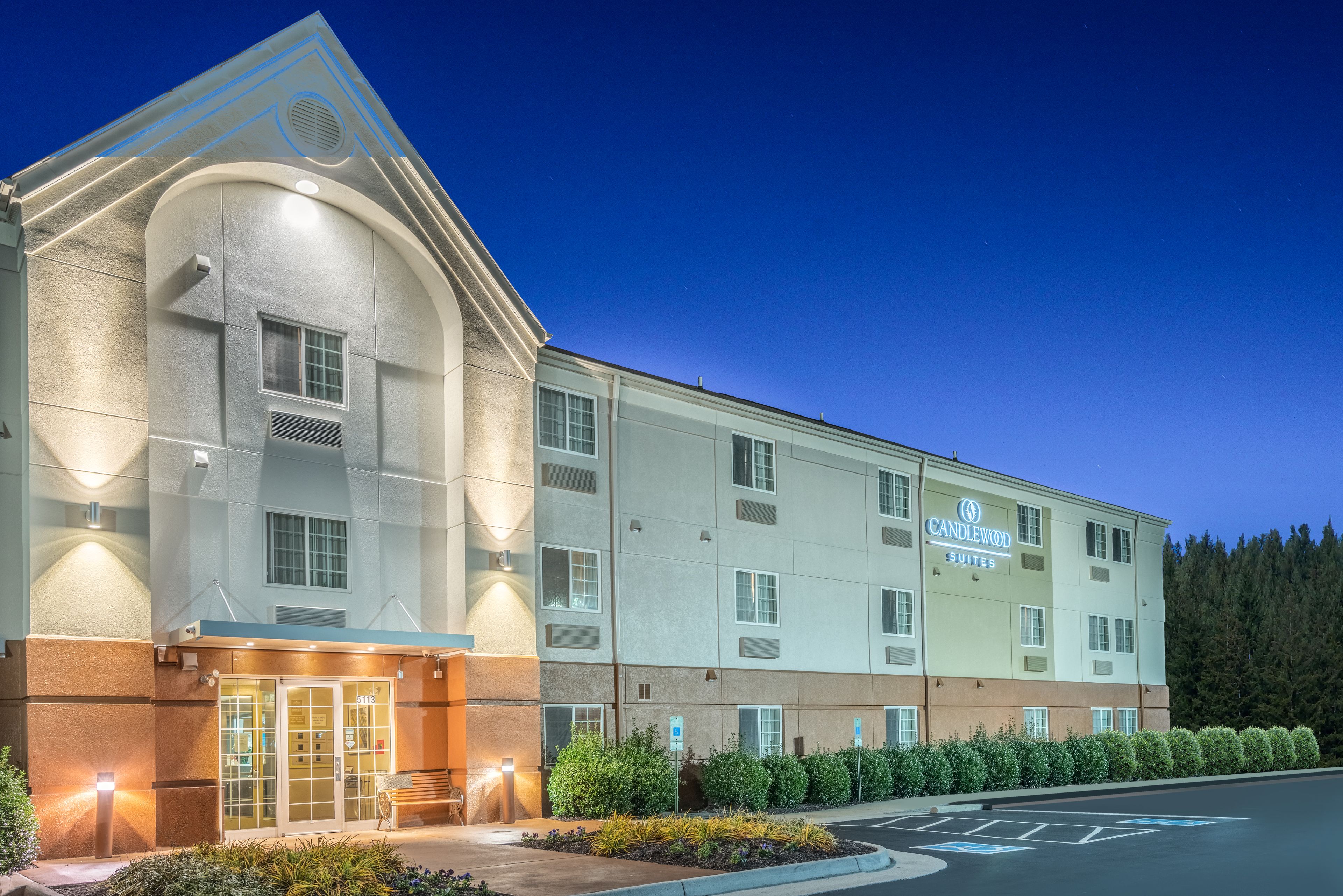 Hotels in Hopewell, VA | Candlewood Suites near Fort Lee | IHG